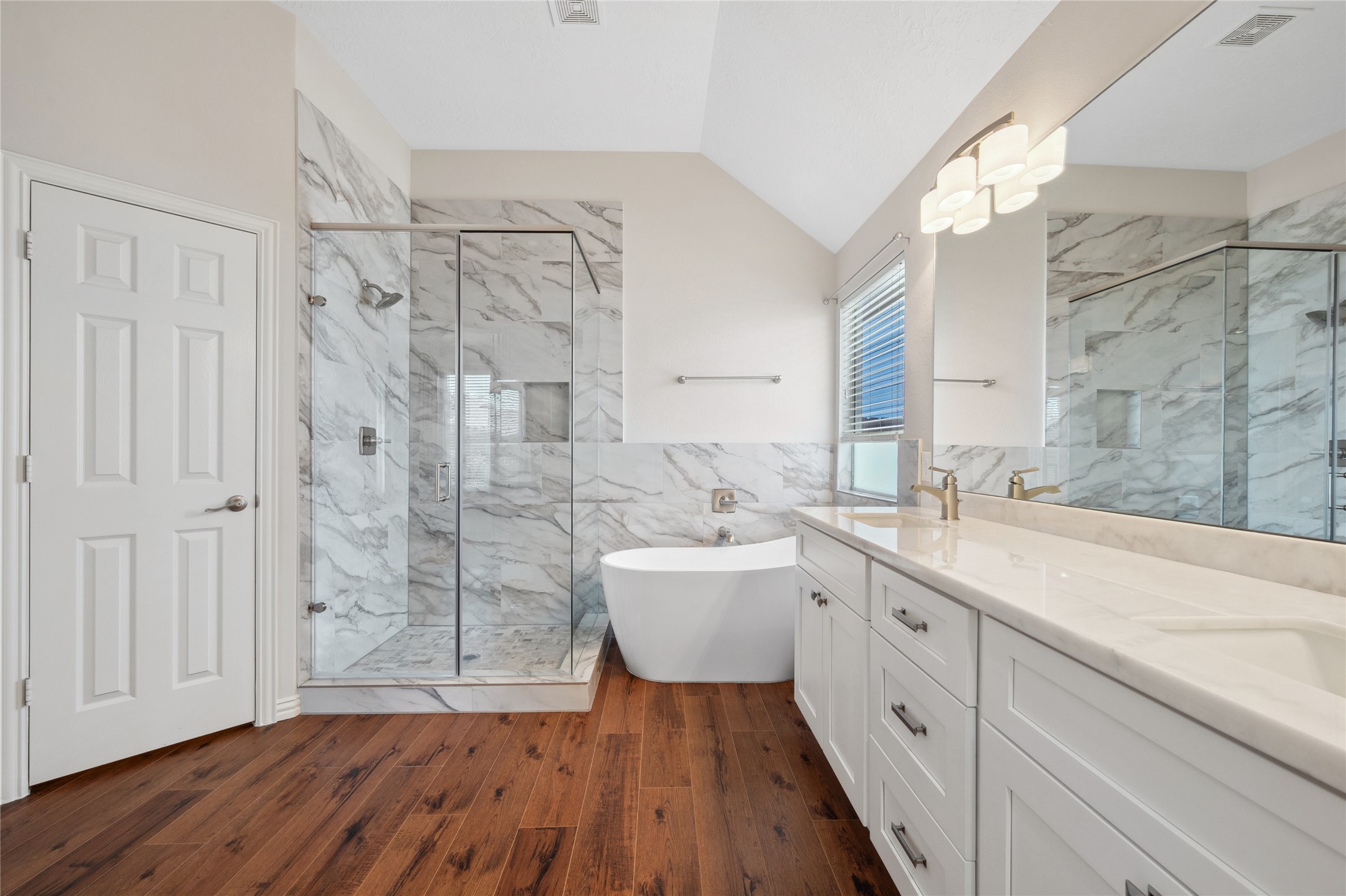10234 Rosebud Lane Property Photo 17