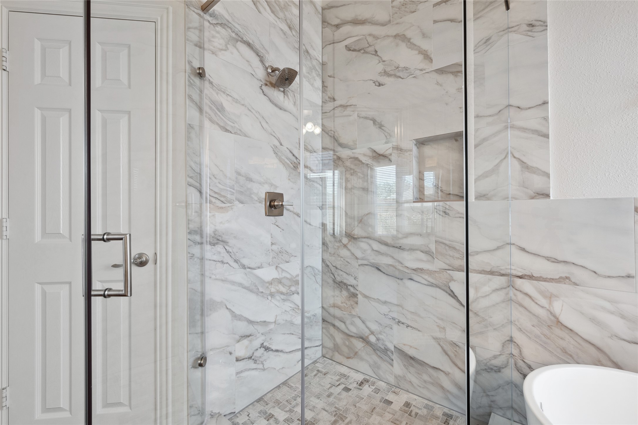 10234 Rosebud Lane Property Photo 18