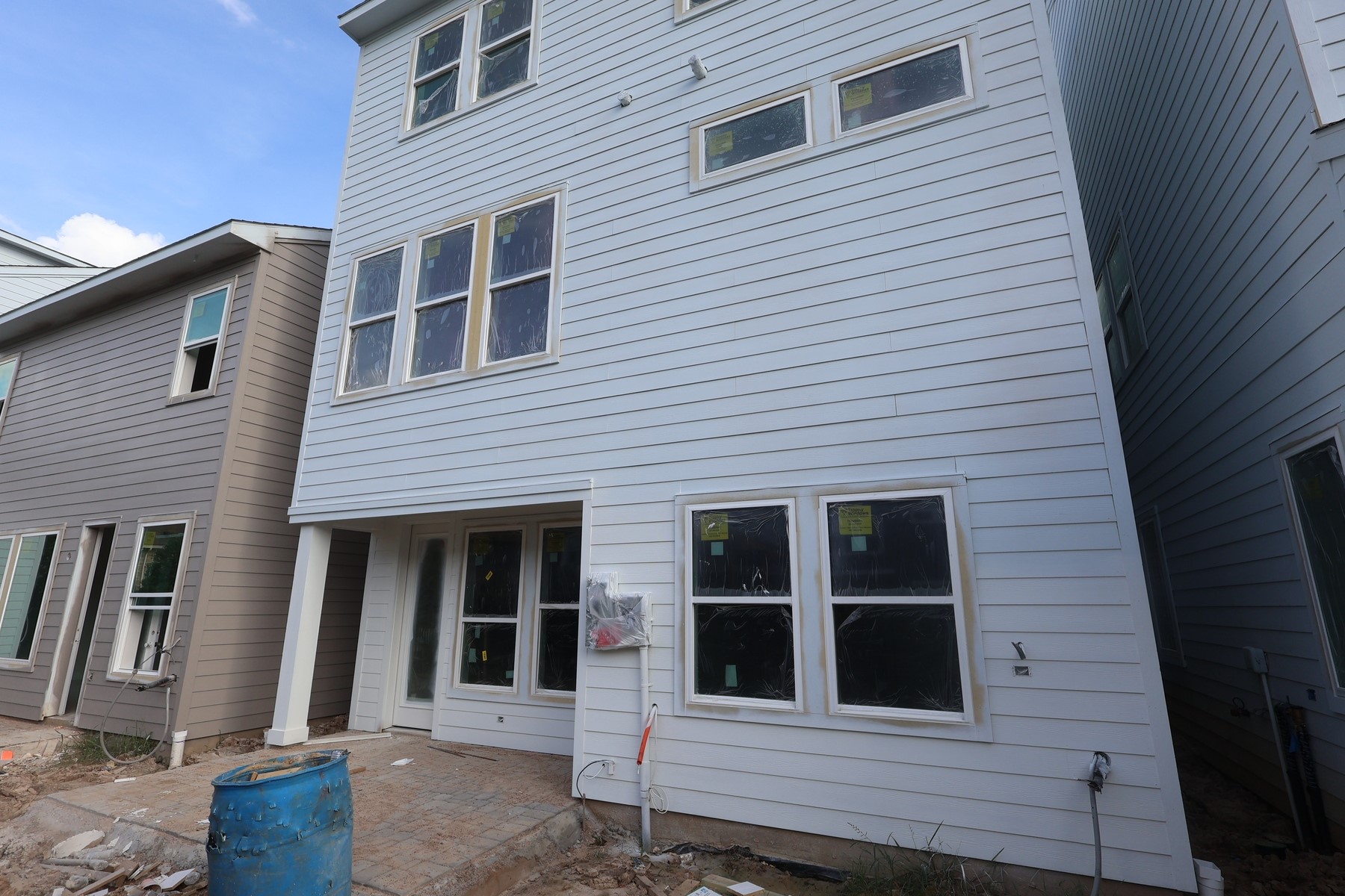 16020 Hayes Park Drive Property Photo 8