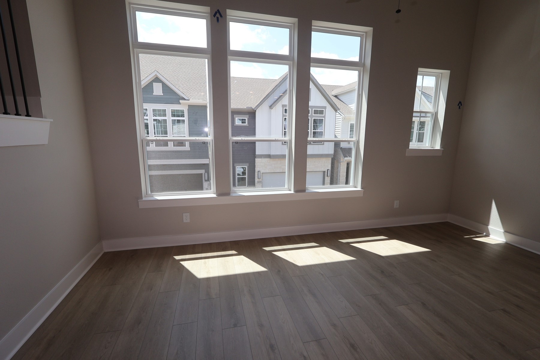 16020 Hayes Park Drive Property Photo 10