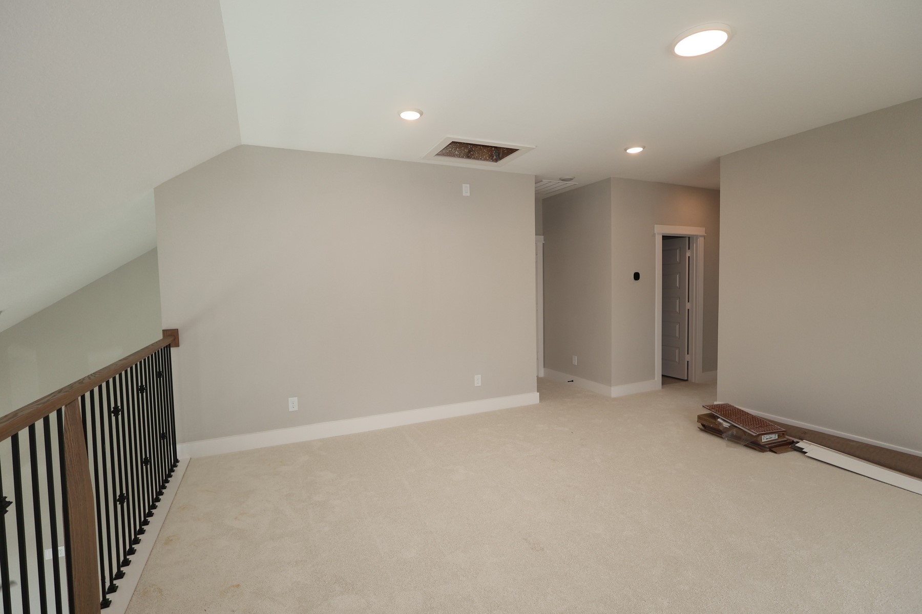 16020 Hayes Park Drive Property Photo 12
