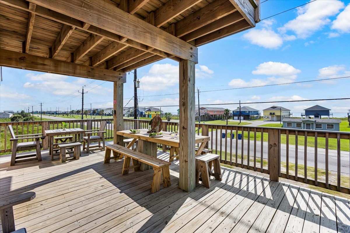 2301 Blue Water Highway Property Photo 5