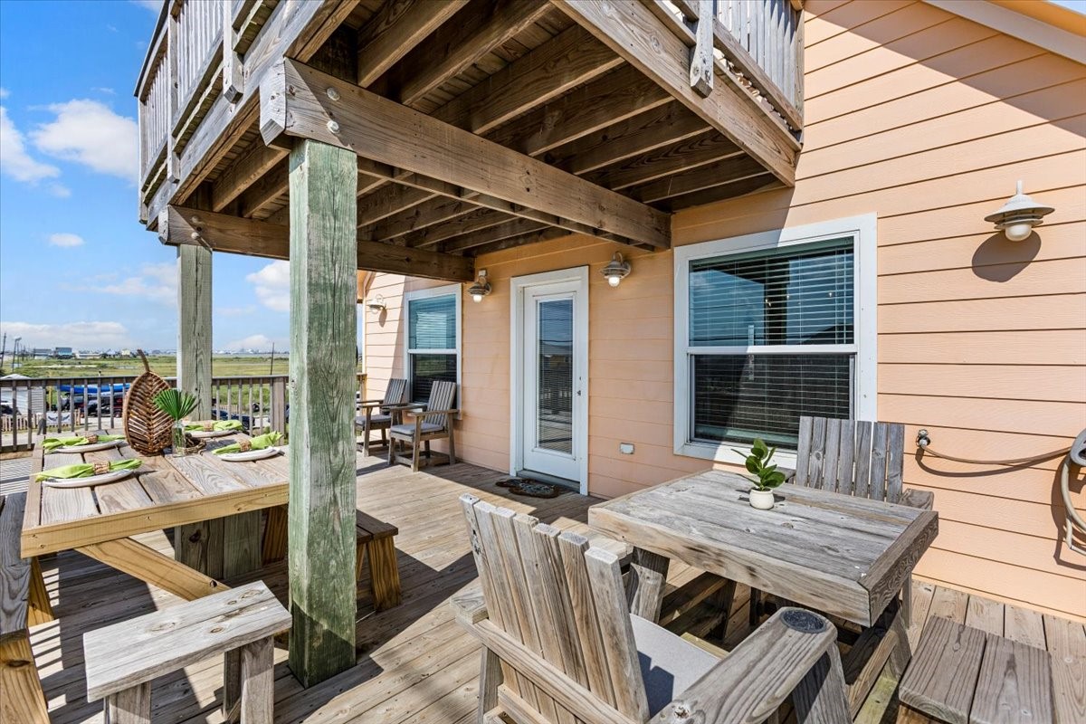 2301 Blue Water Highway Property Photo 9