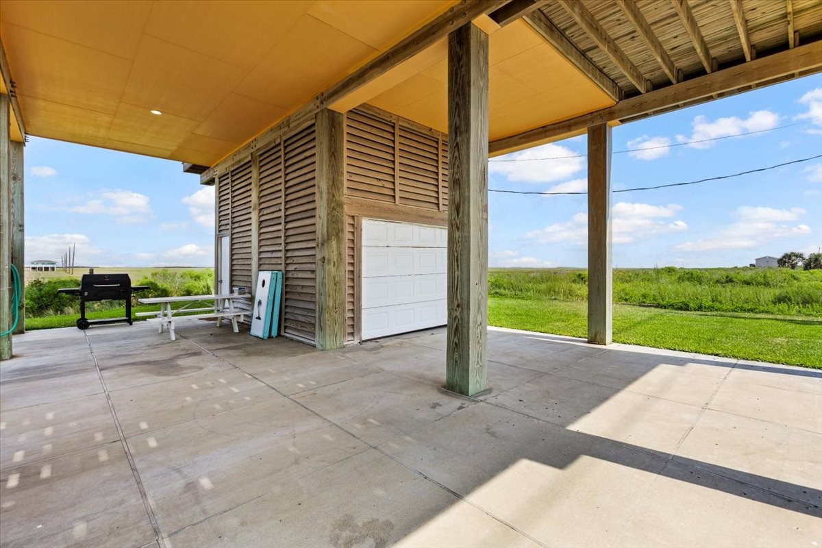 2301 Blue Water Highway Property Photo 14