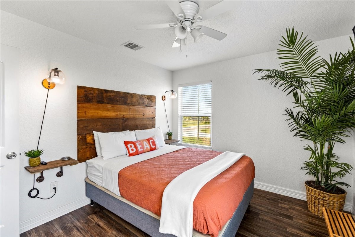 2301 Blue Water Highway Property Photo 37