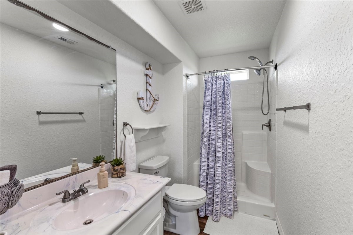 2301 Blue Water Highway Property Photo 41