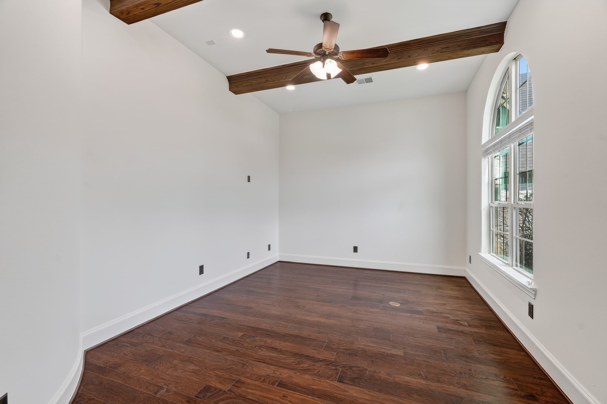 19 Brittany Rose Place Property Photo 16