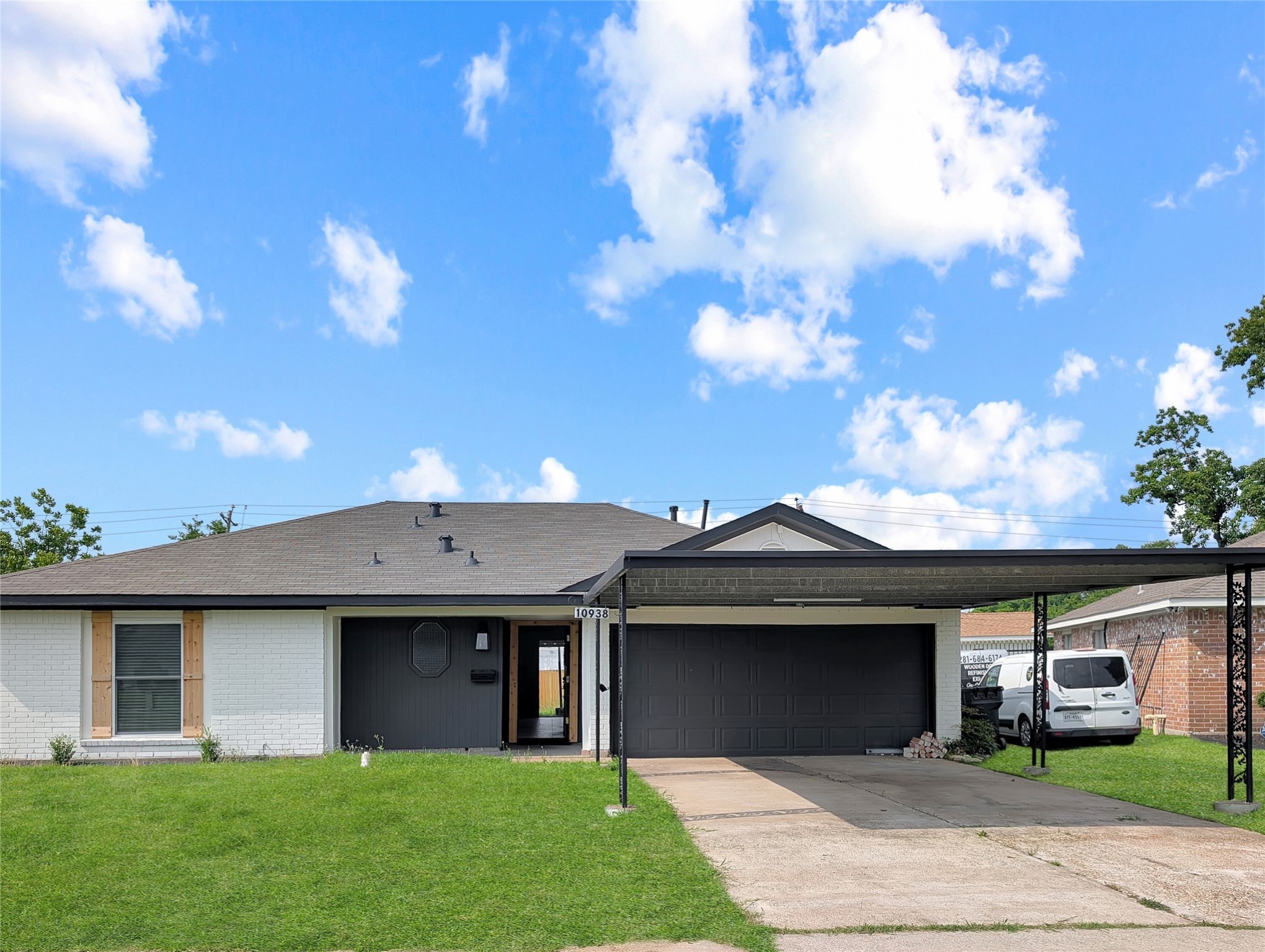 10938 Fleming Drive Property Photo 1
