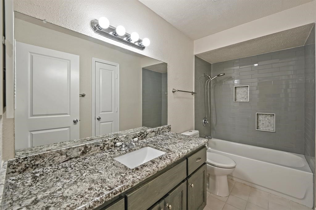 2400 N Braeswood Boulevard 111 Property Photo 13