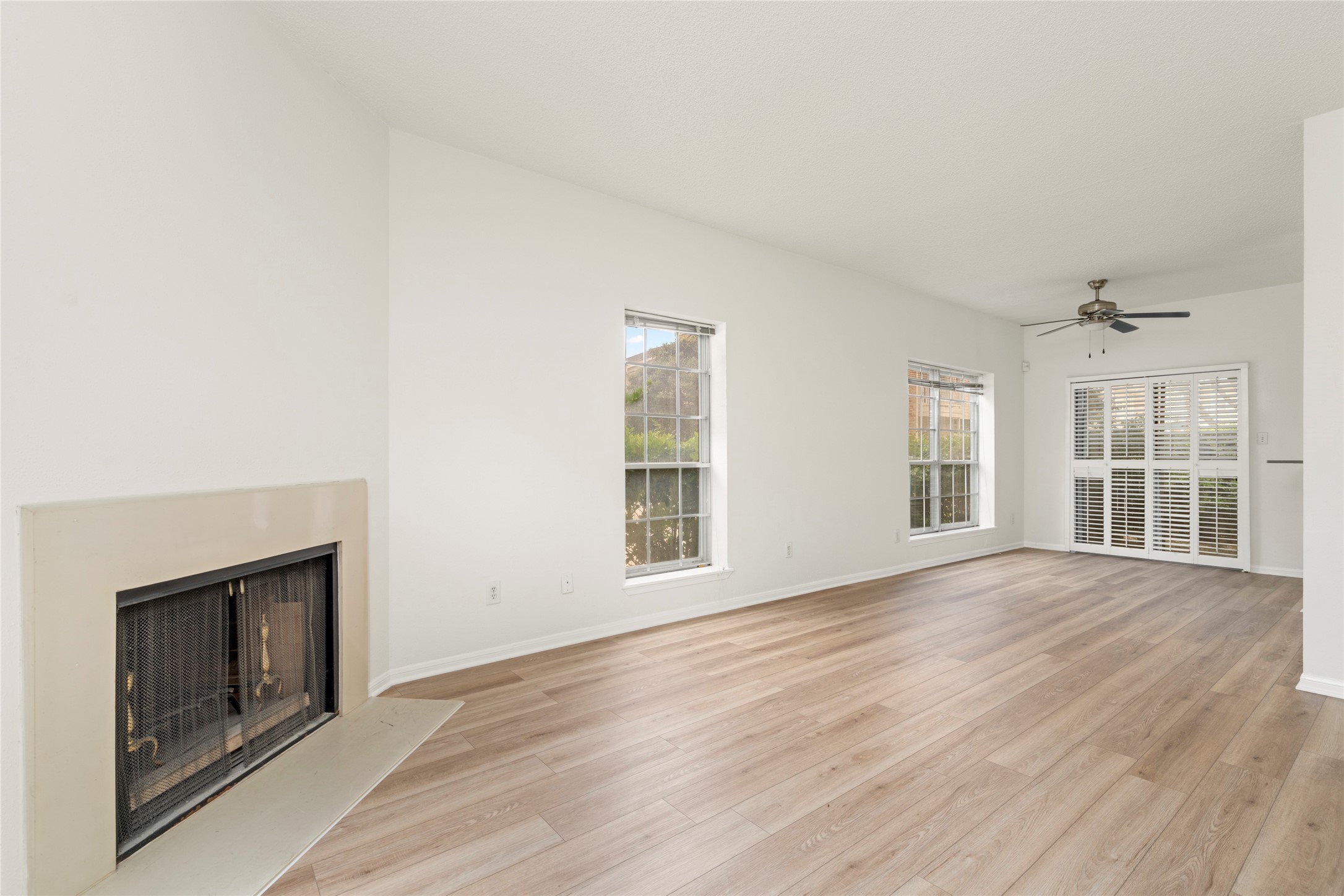 7575 Cambridge Street 1201 Property Photo 3