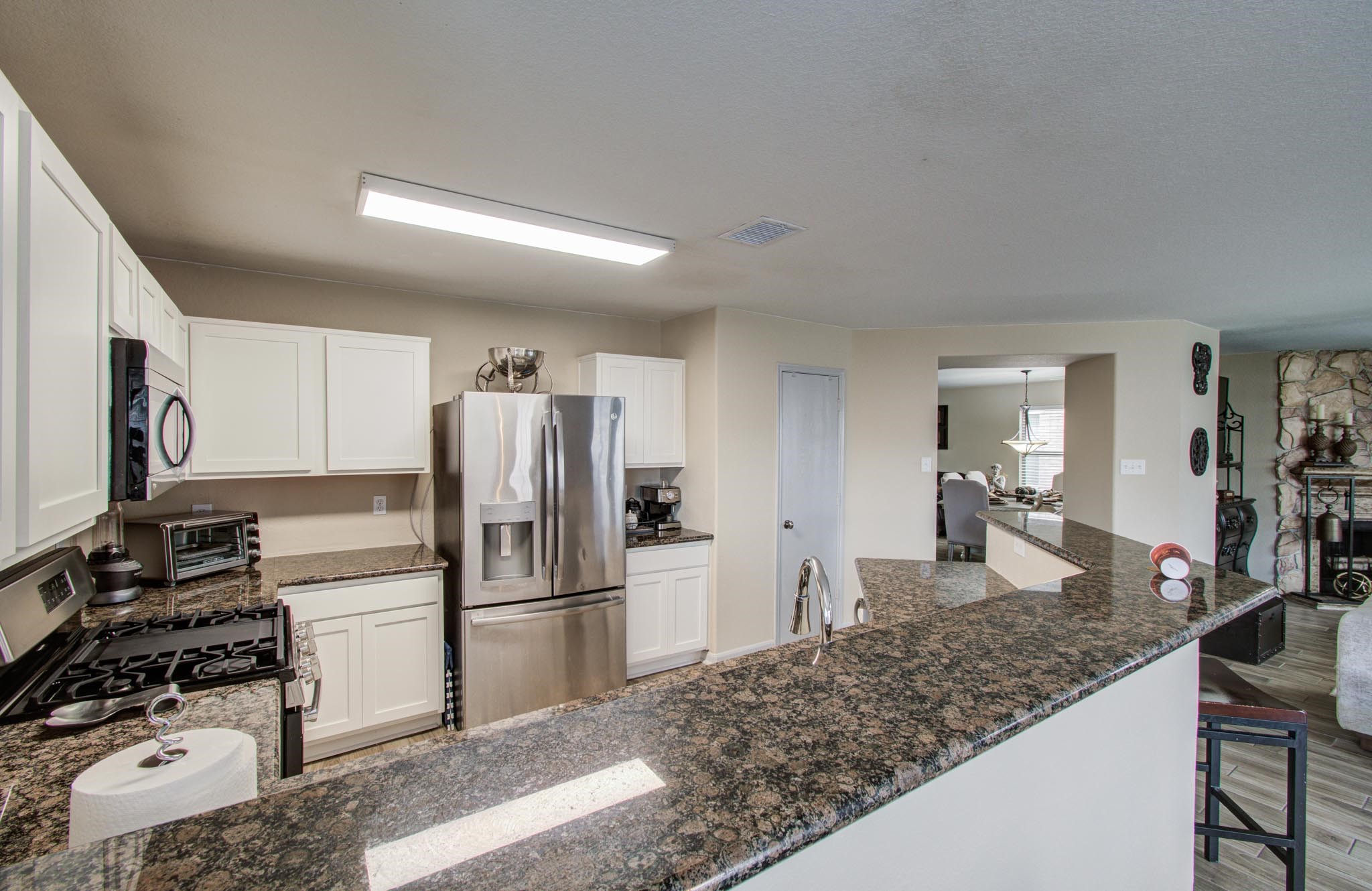 20606 Hillsdale Park Drive Property Photo 12