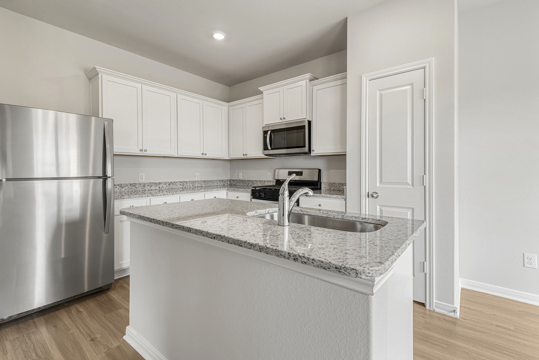460 Beechwood Hacidenda Drive Property Photo 8