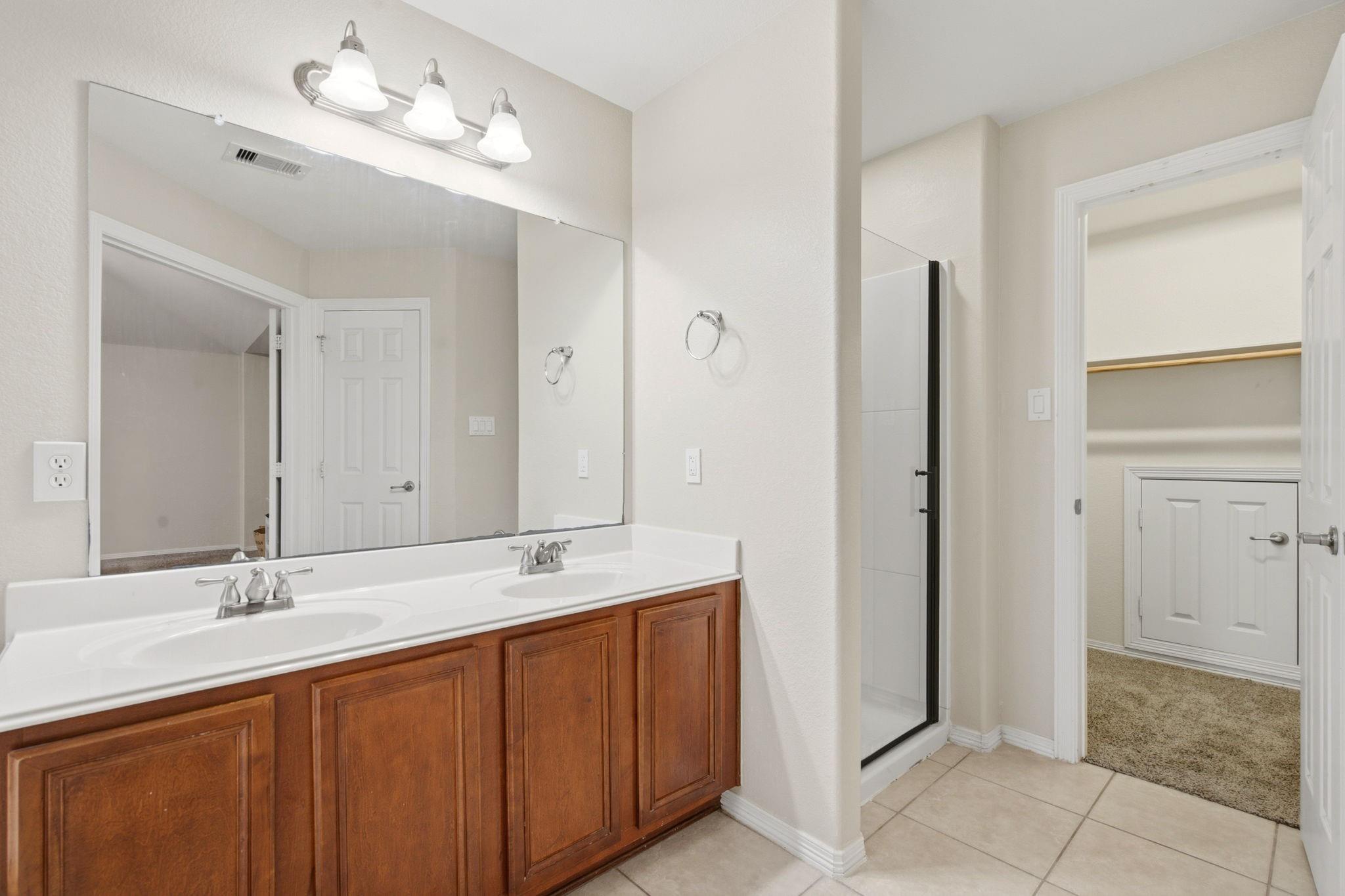 10534 Willow Park View Property Photo 21