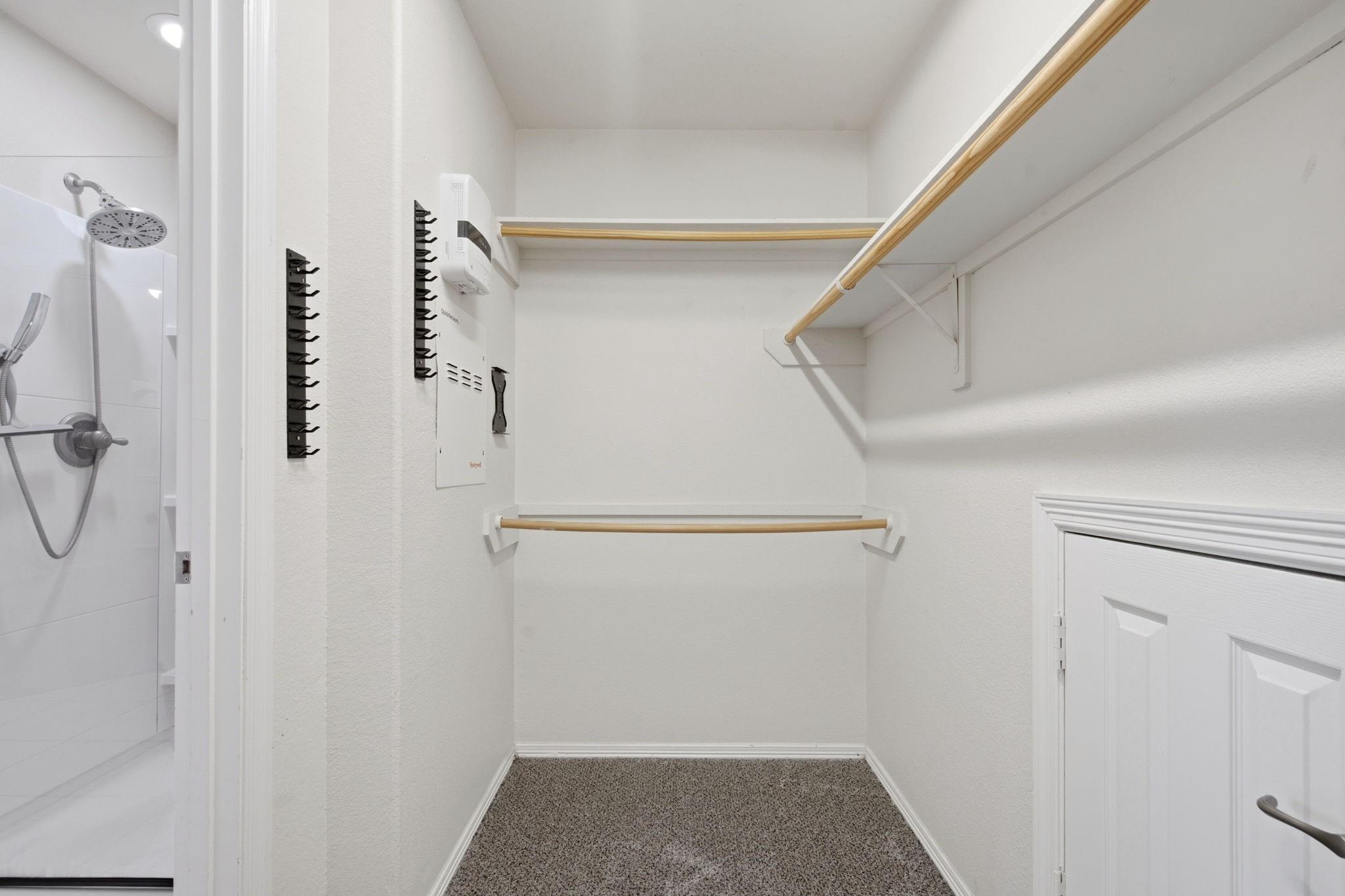 10534 Willow Park View Property Photo 22