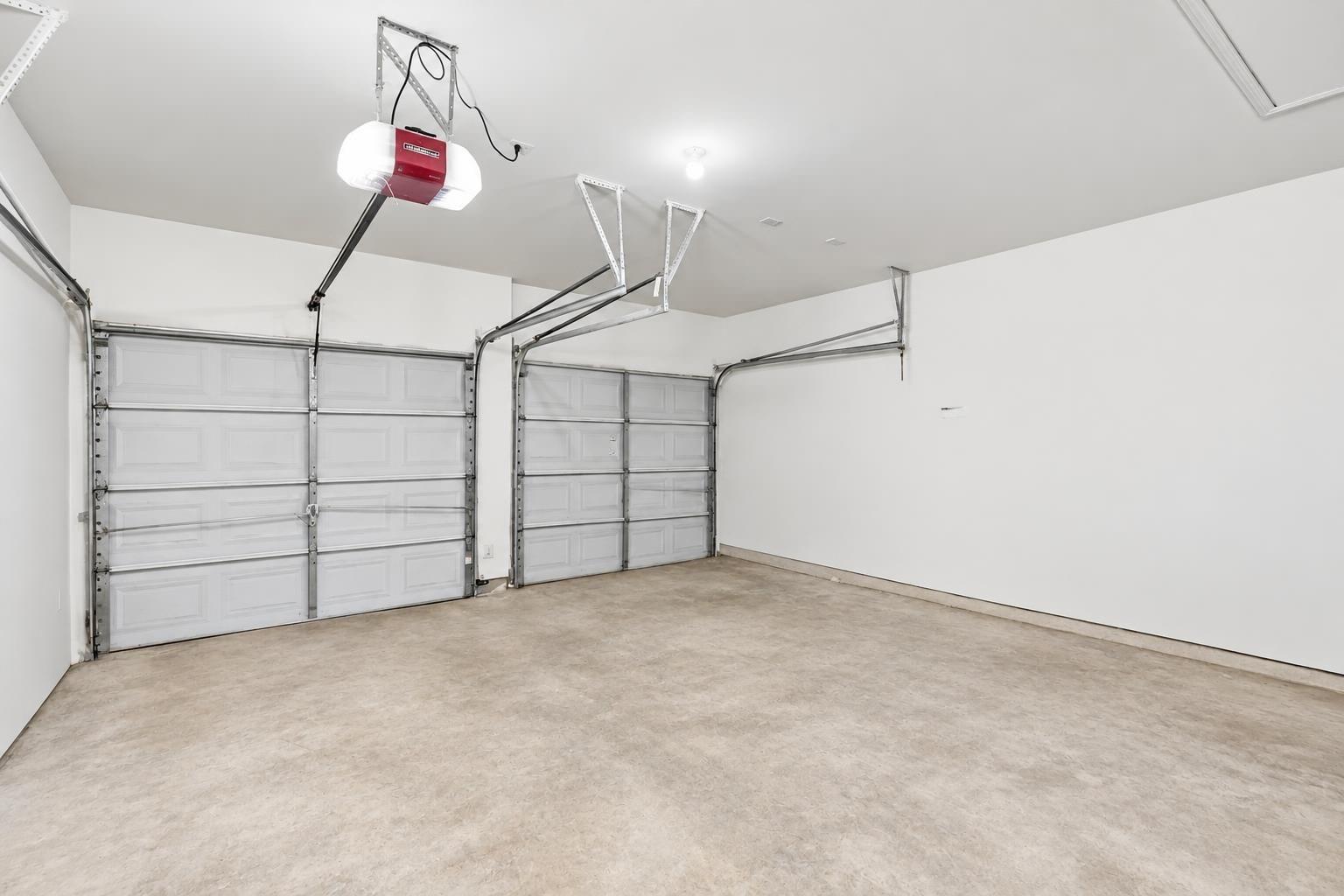 10534 Willow Park View Property Photo 33