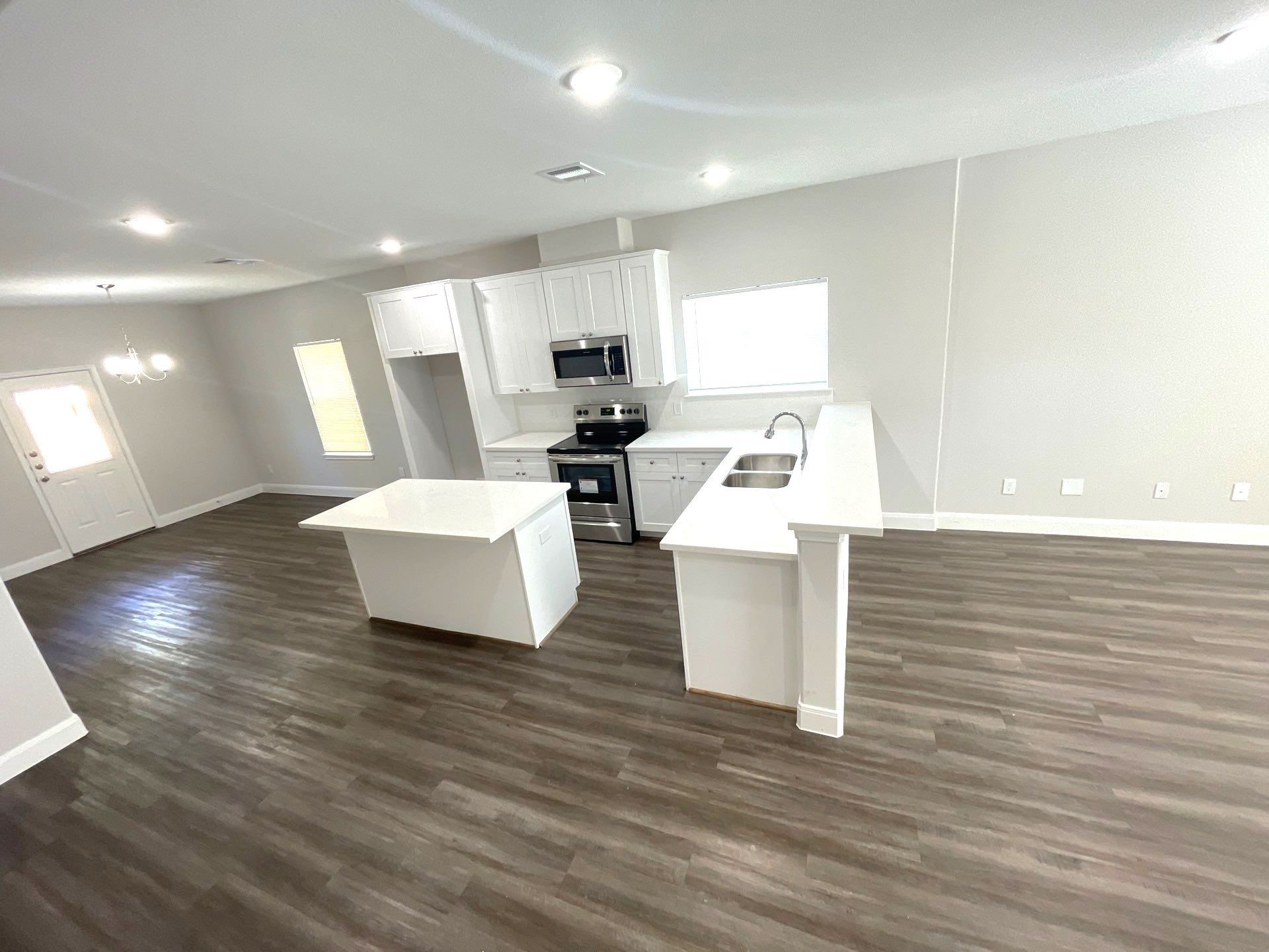 9327 Camay Drive B Property Photo 3
