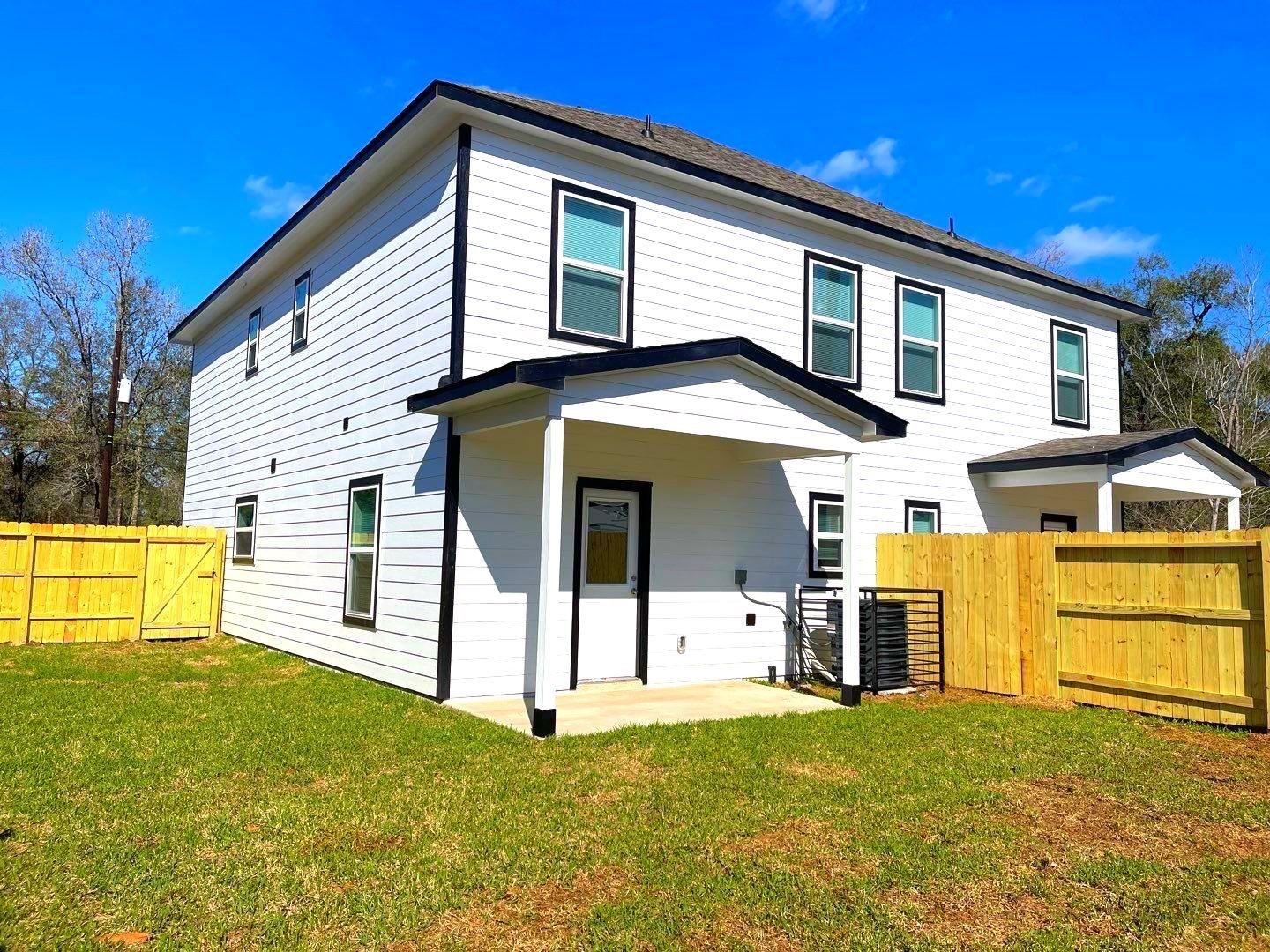 9327 Camay Drive B Property Photo 15