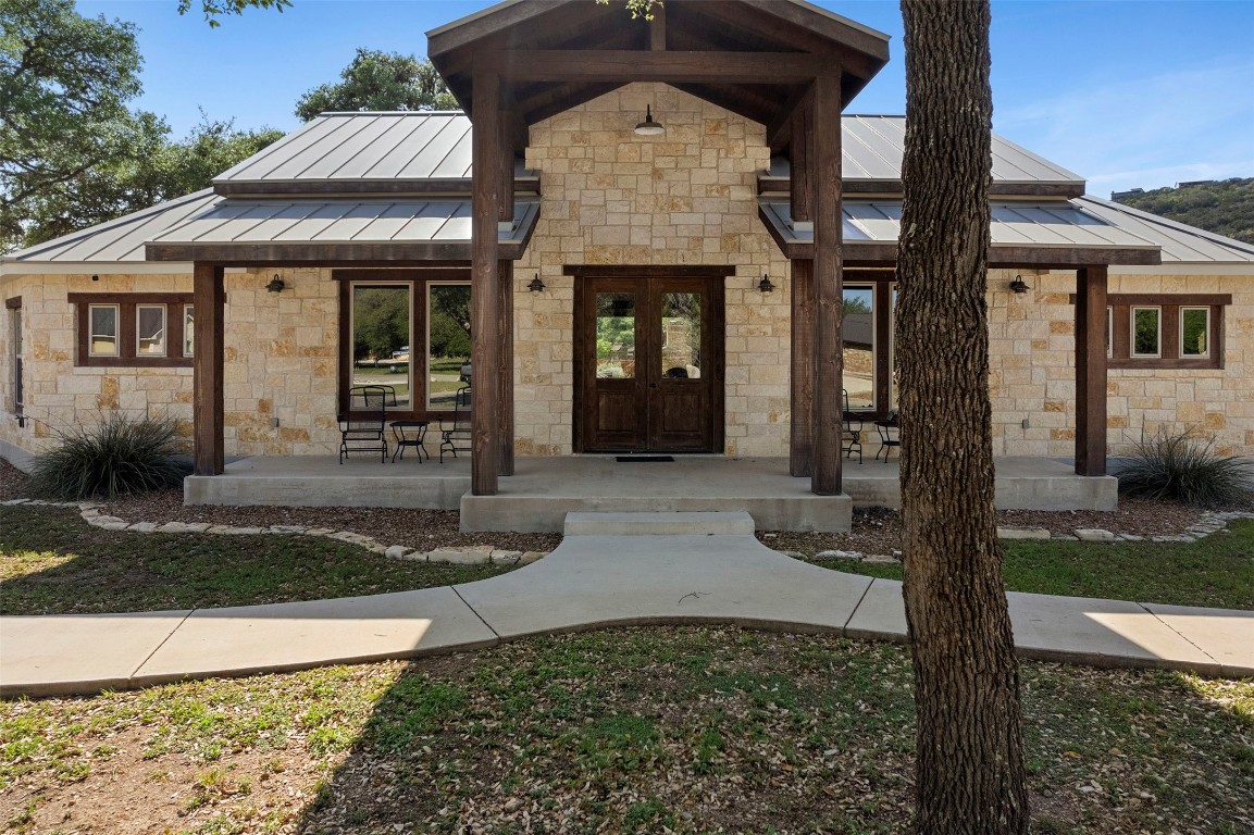 11 Stepping Stone Property Photo 3