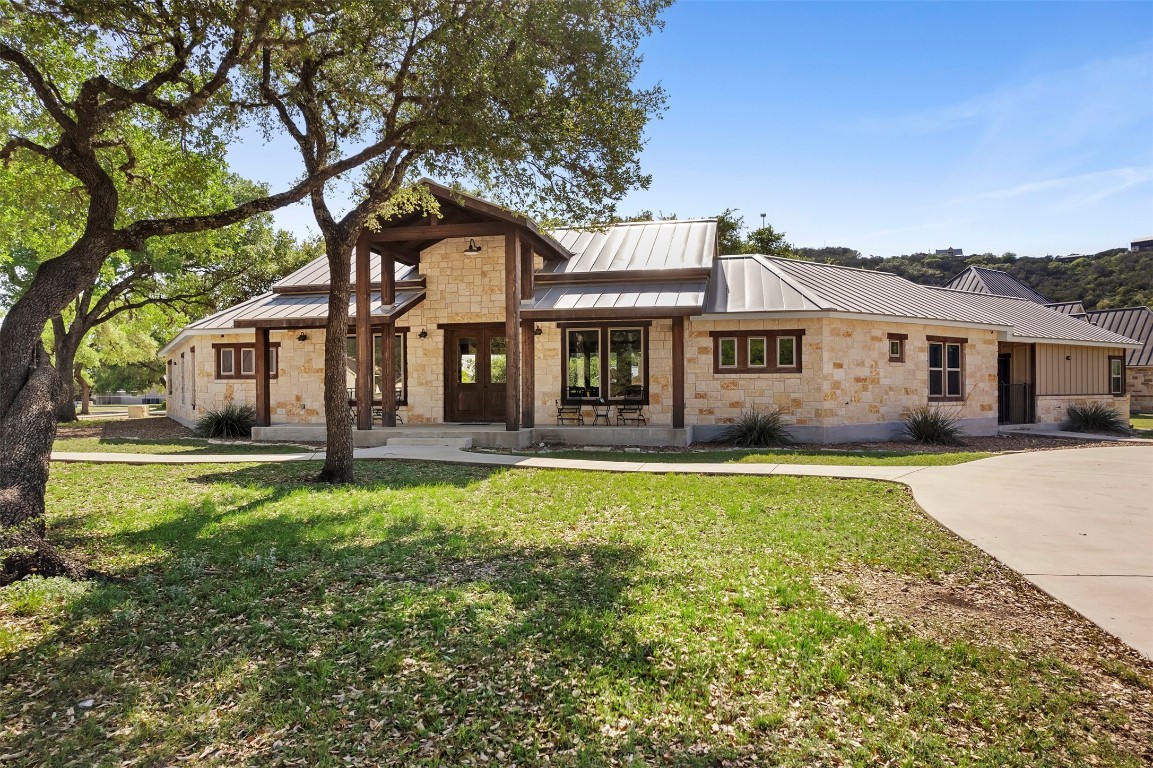 11 Stepping Stone Property Photo 4