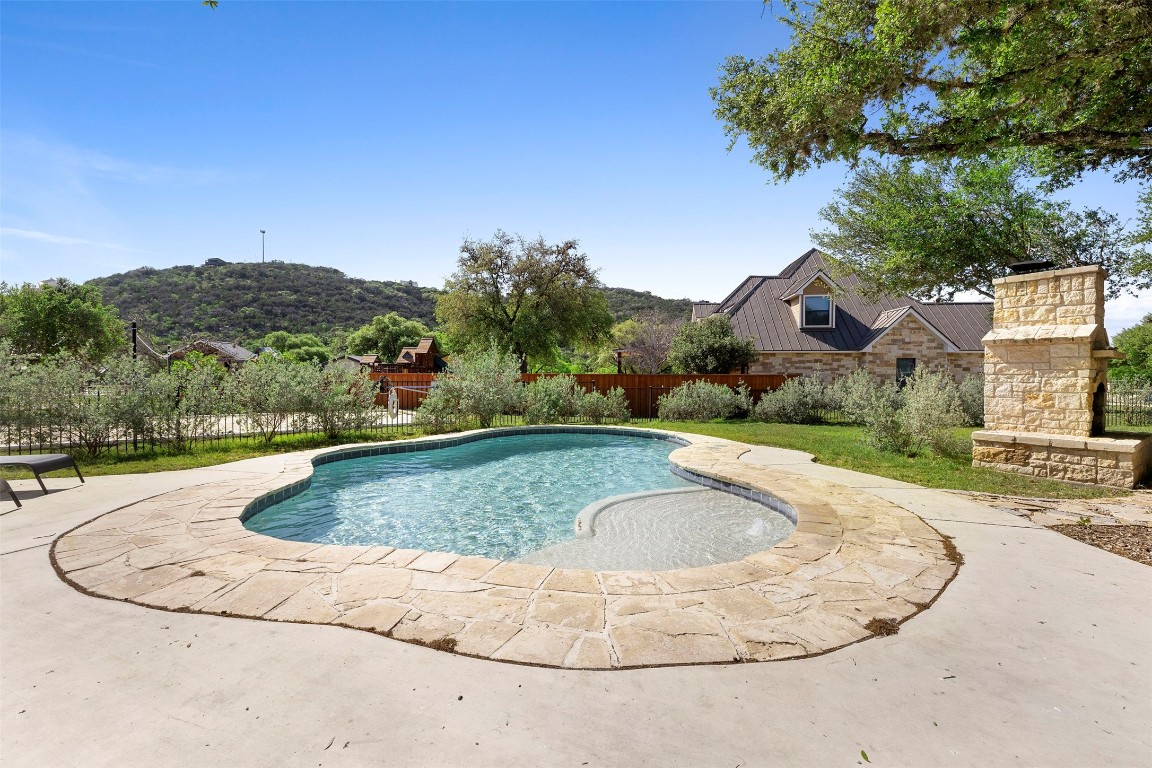 11 Stepping Stone Property Photo 34