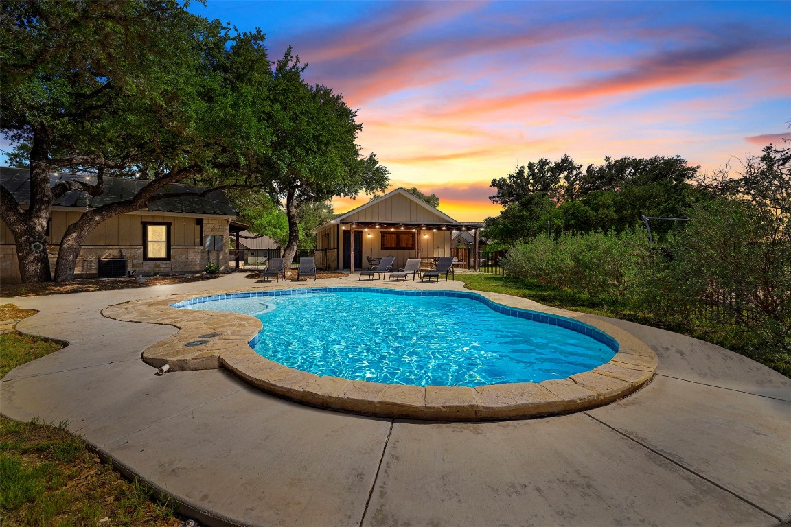 11 Stepping Stone Property Photo 36