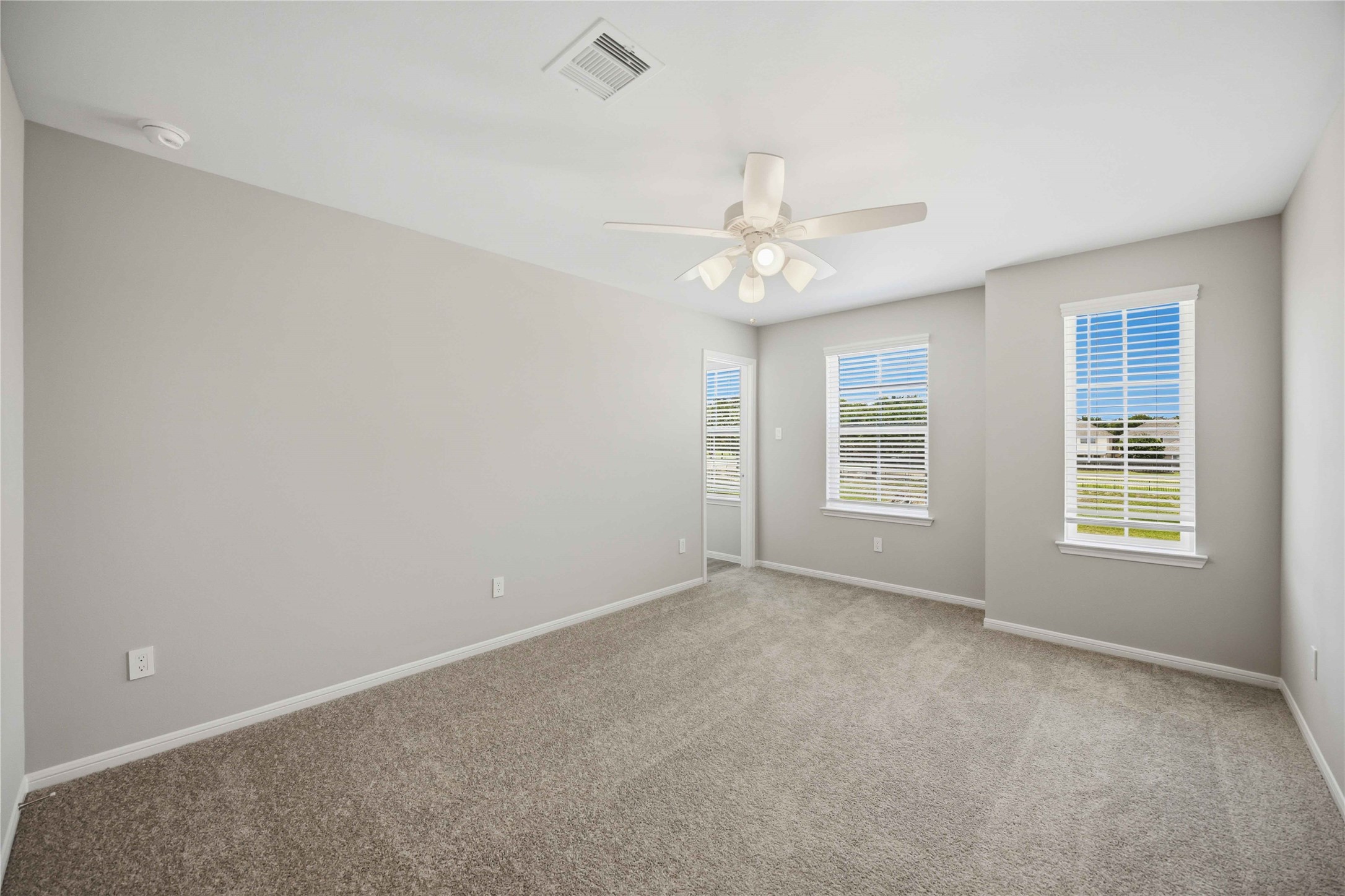 14741 Blooming Jasmine Trail Property Photo 15
