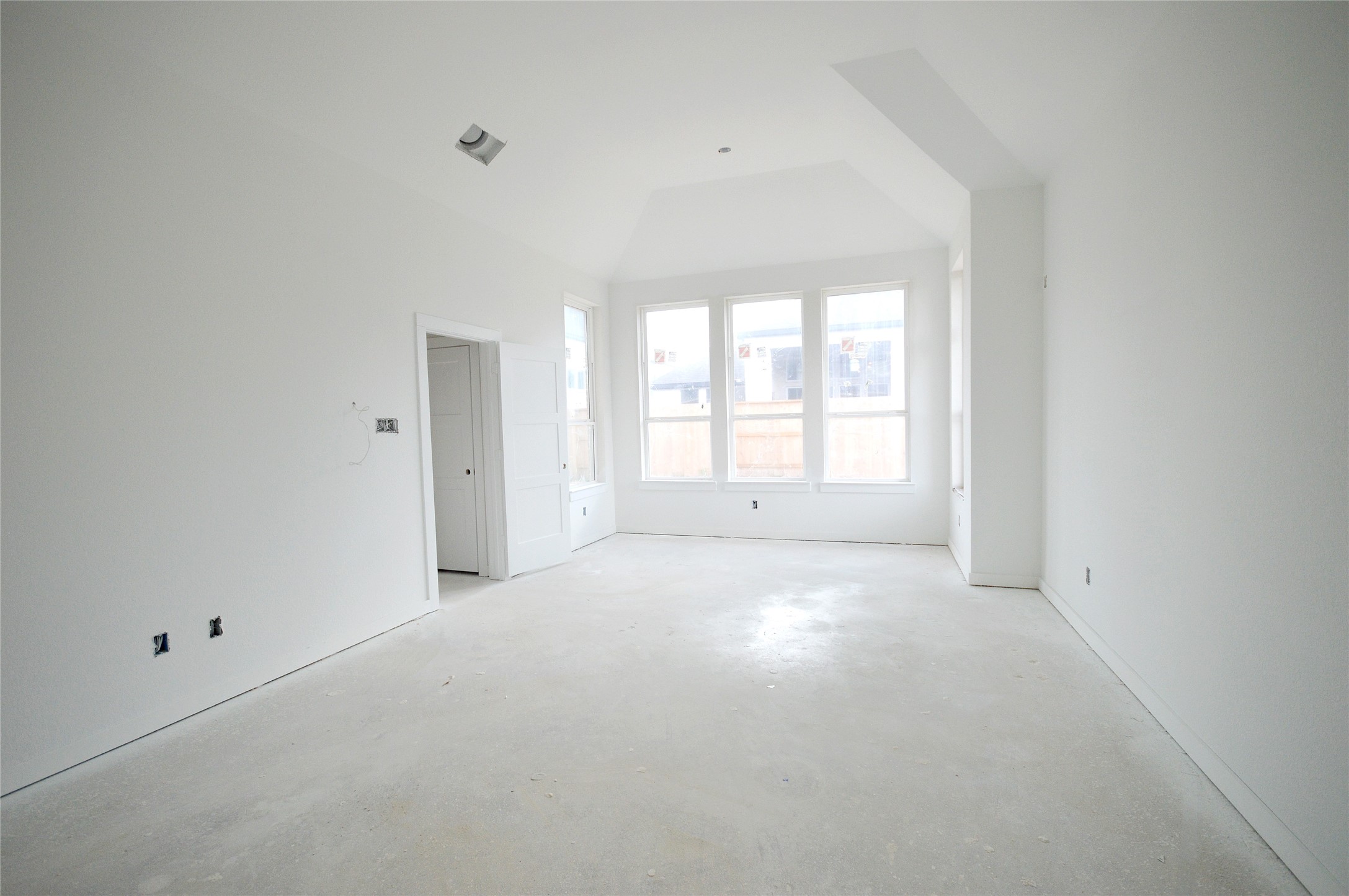 8914 Antelope Canyon Way Property Photo 8