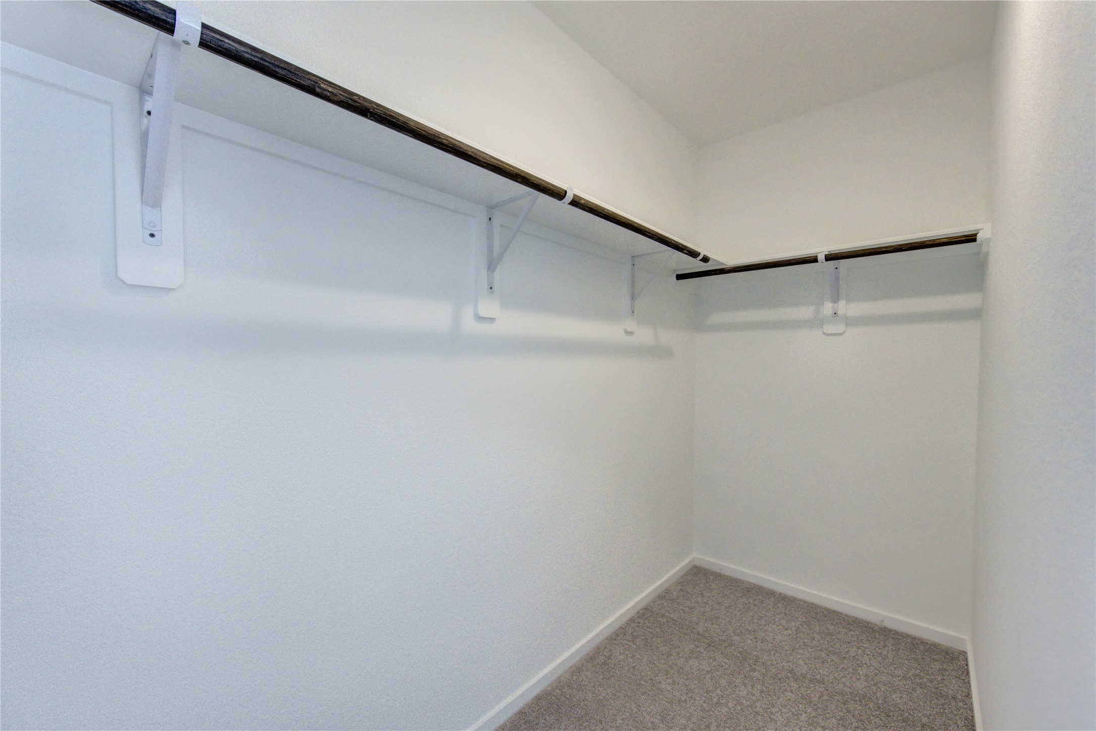 26627 Pampas Grass Lane Property Photo 9