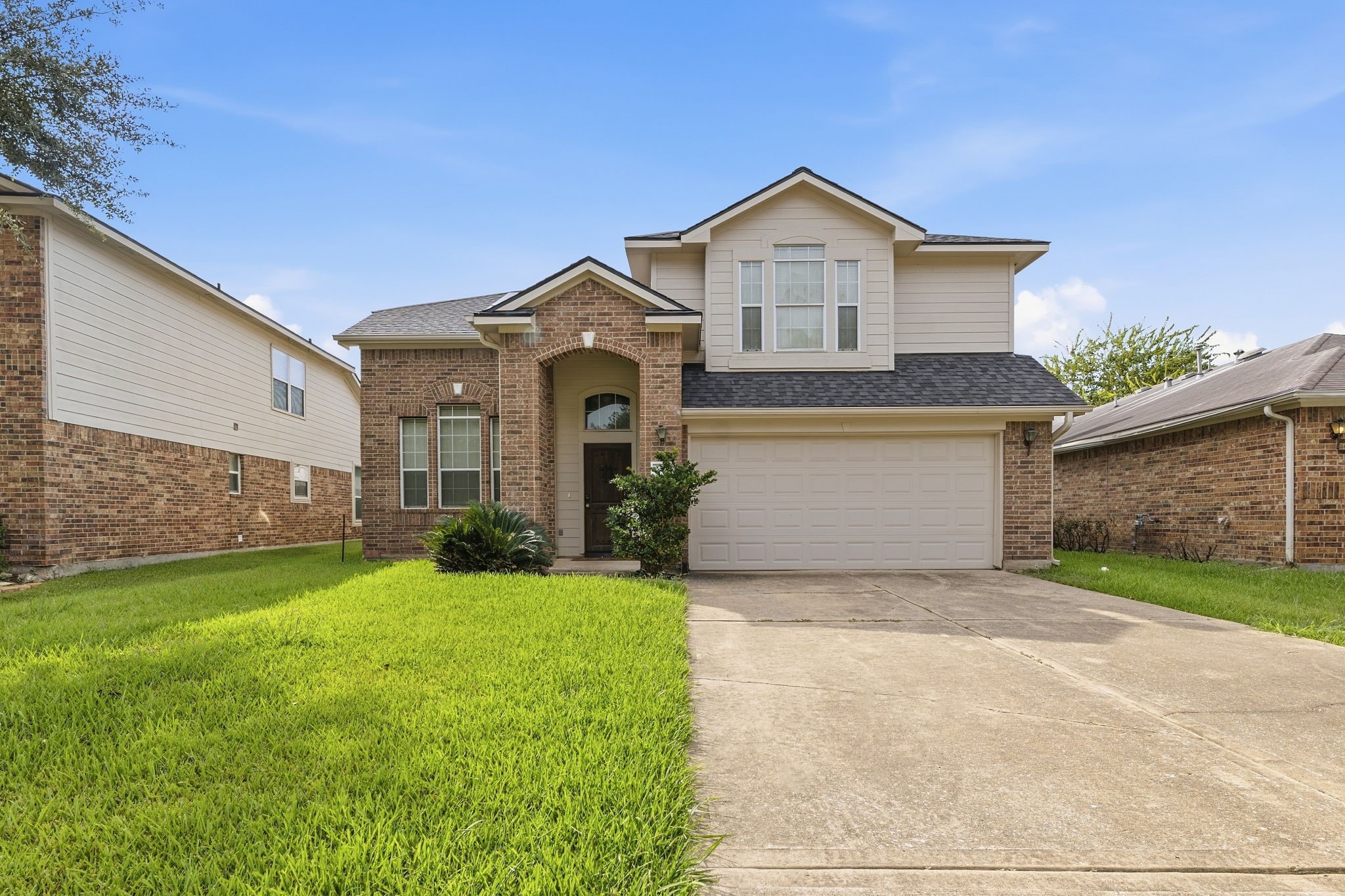 18123 Spring Run Lane Property Photo 1