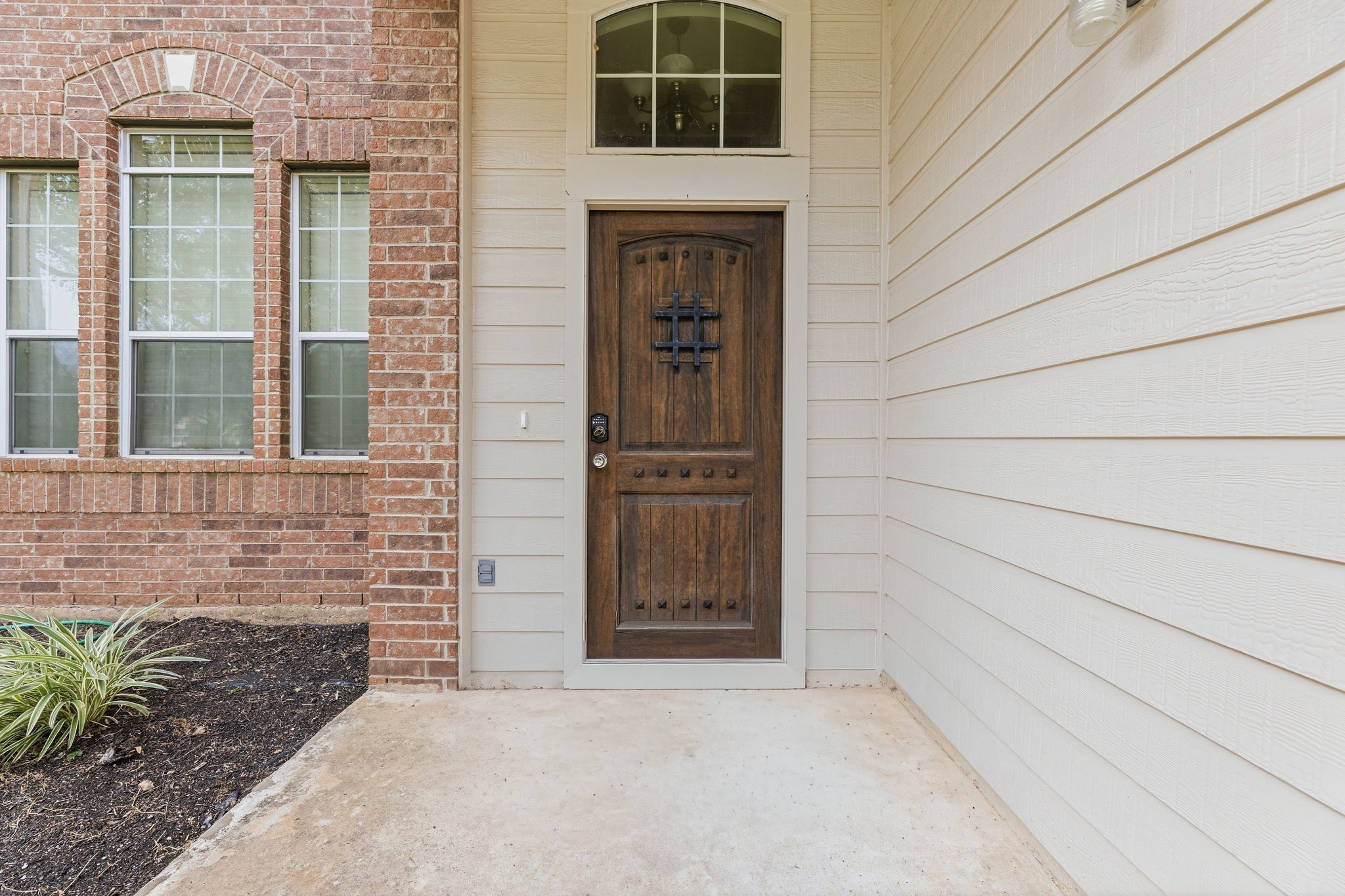 18123 Spring Run Lane Property Photo 4