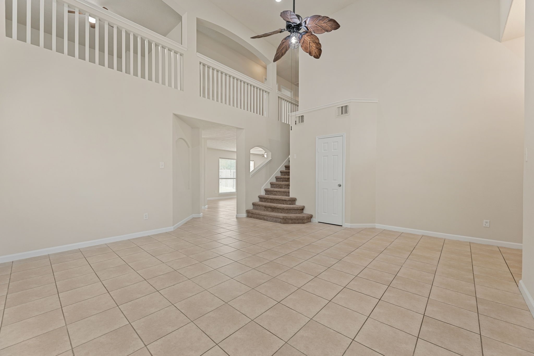 18123 Spring Run Lane Property Photo 7