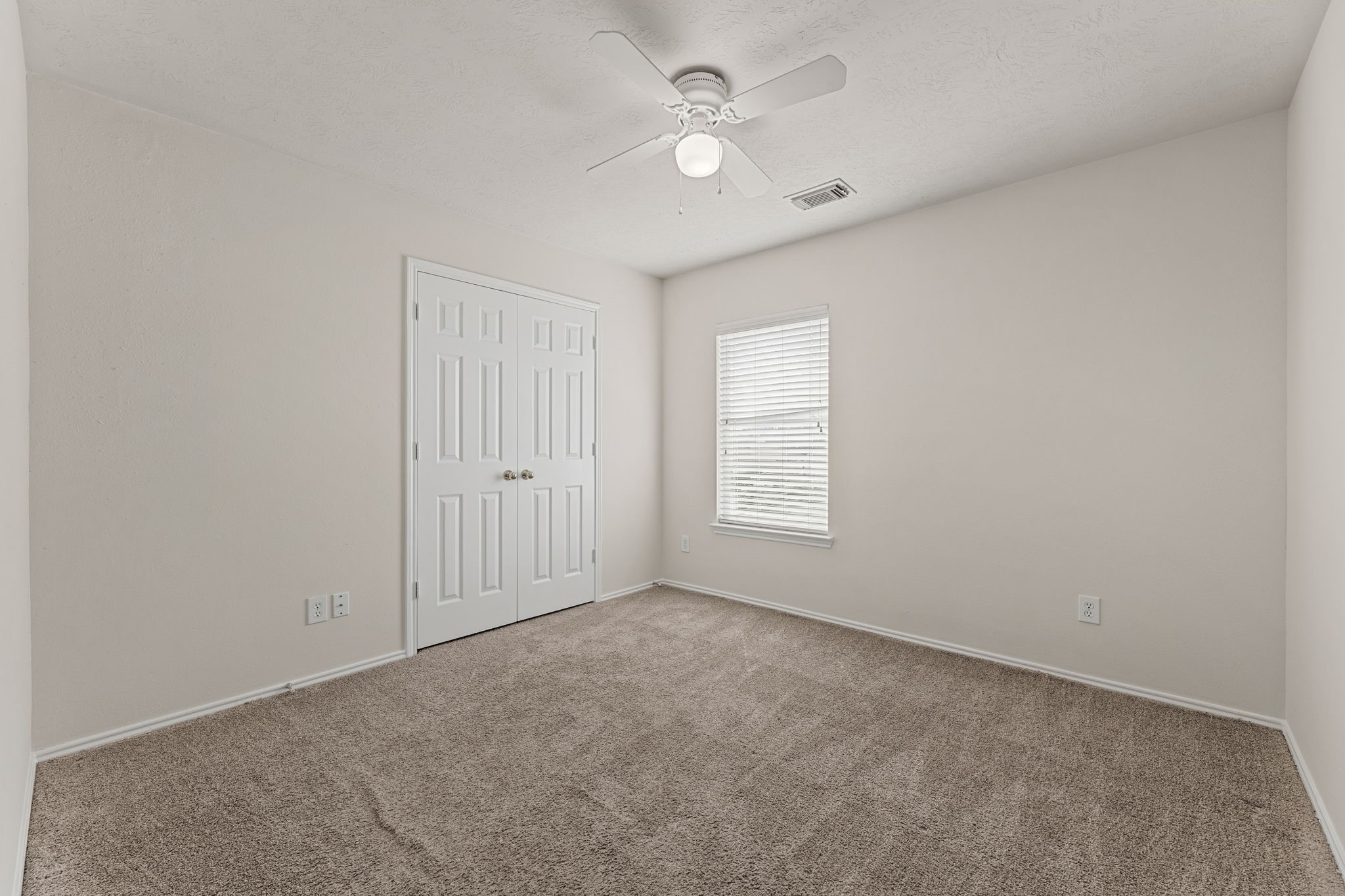 18123 Spring Run Lane Property Photo 18
