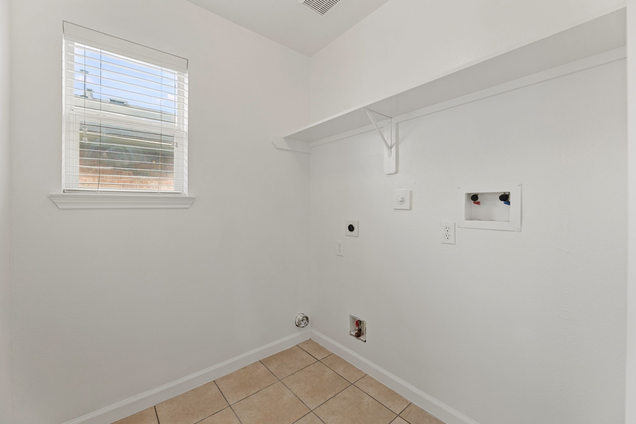 18123 Spring Run Lane Property Photo 31
