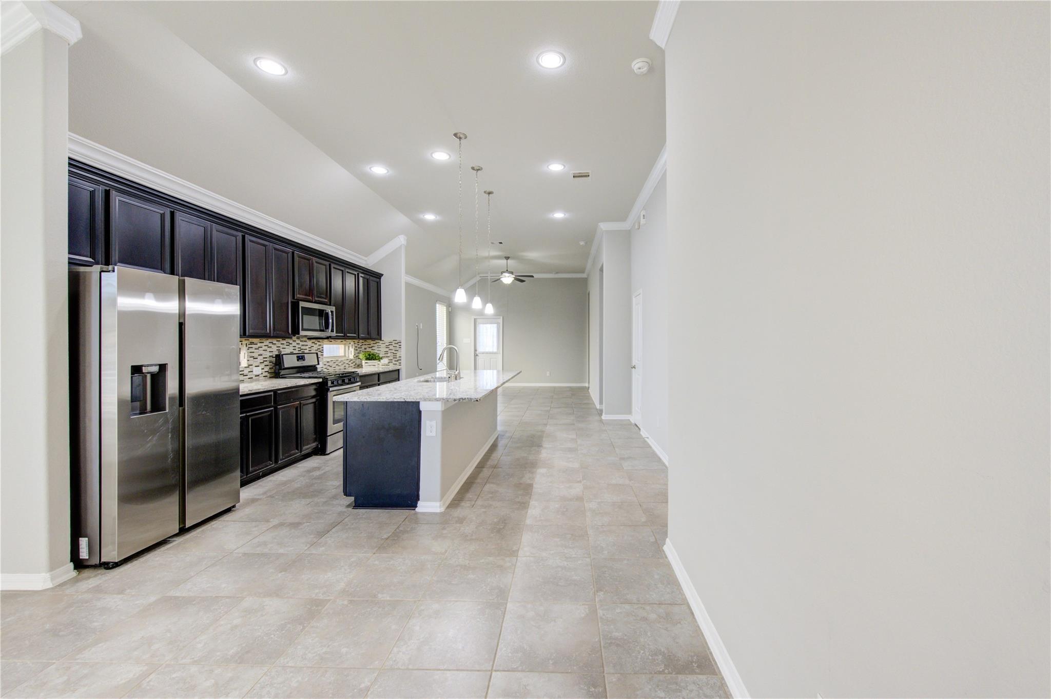5314 Silver Ledge Drive Property Photo 5