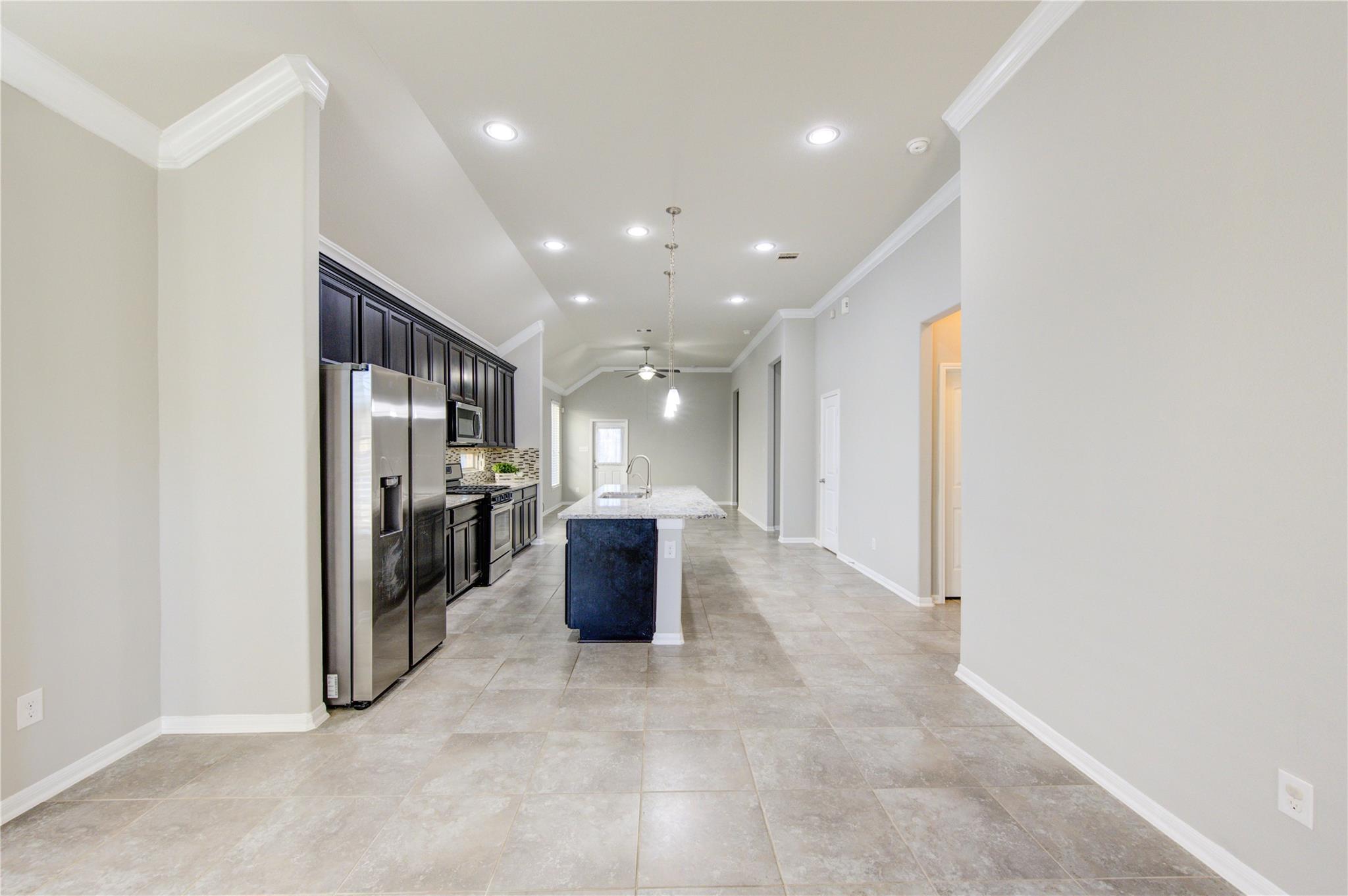 5314 Silver Ledge Drive Property Photo 7