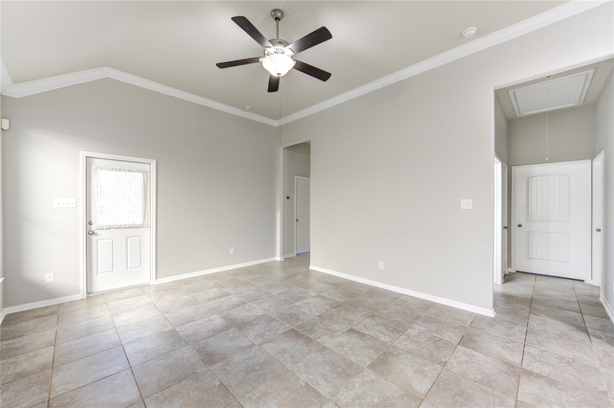 5314 Silver Ledge Drive Property Photo 24