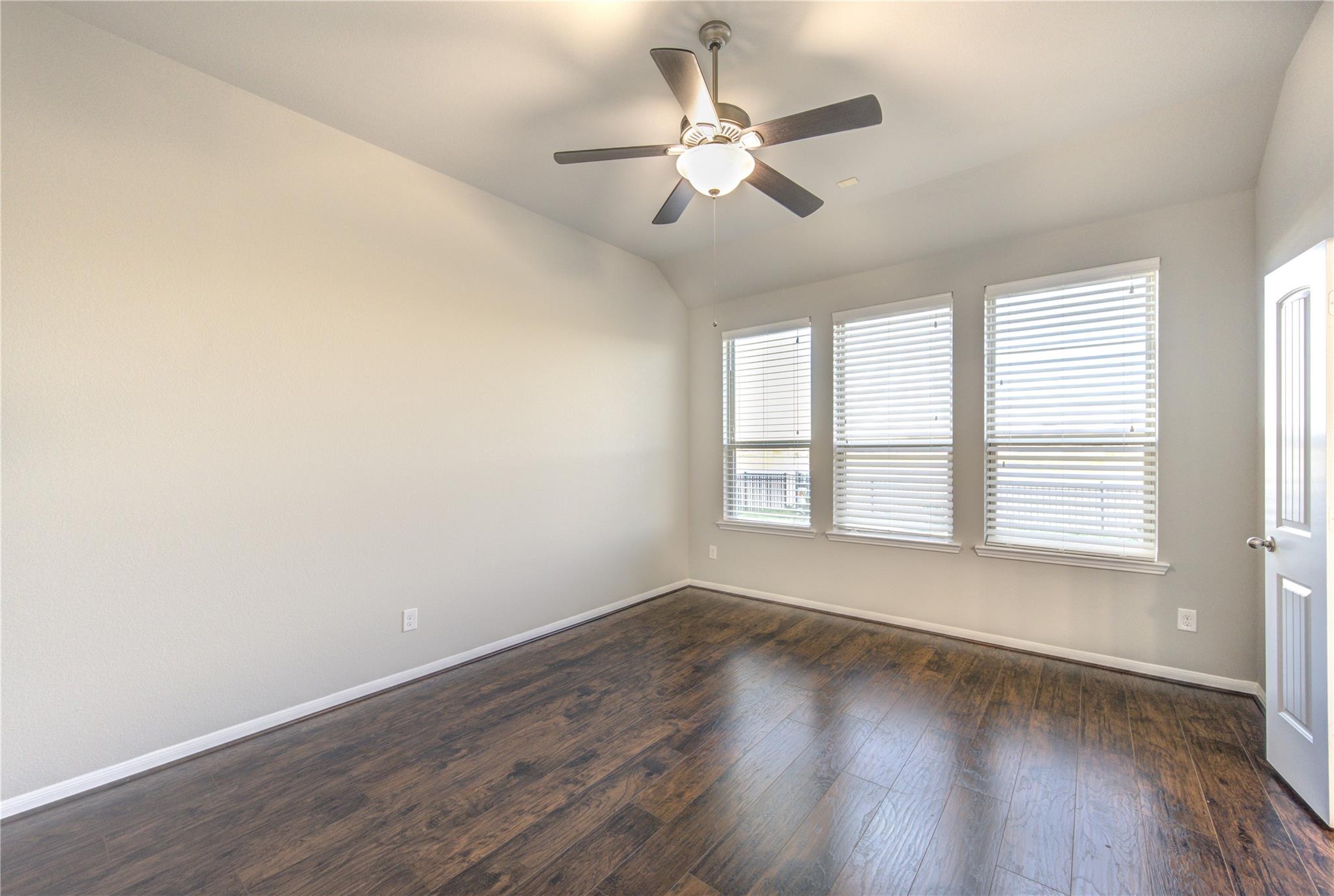 5314 Silver Ledge Drive Property Photo 31