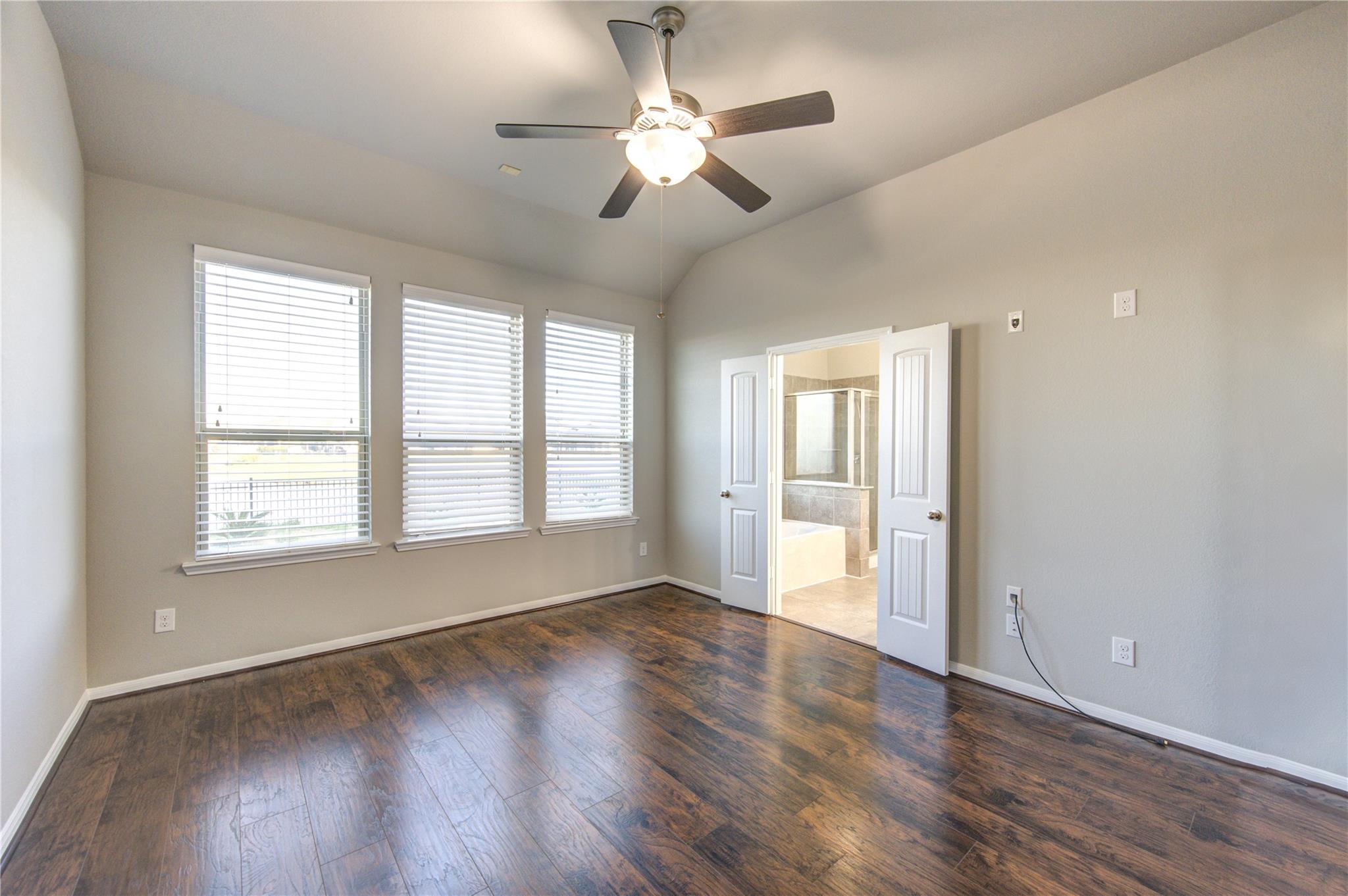 5314 Silver Ledge Drive Property Photo 33