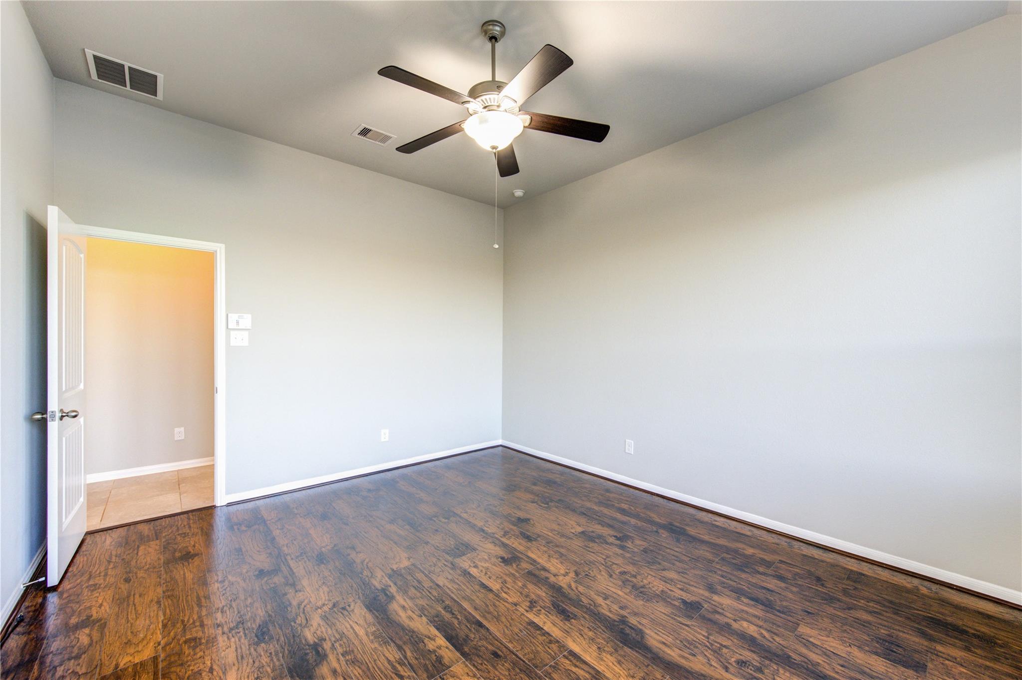 5314 Silver Ledge Drive Property Photo 35