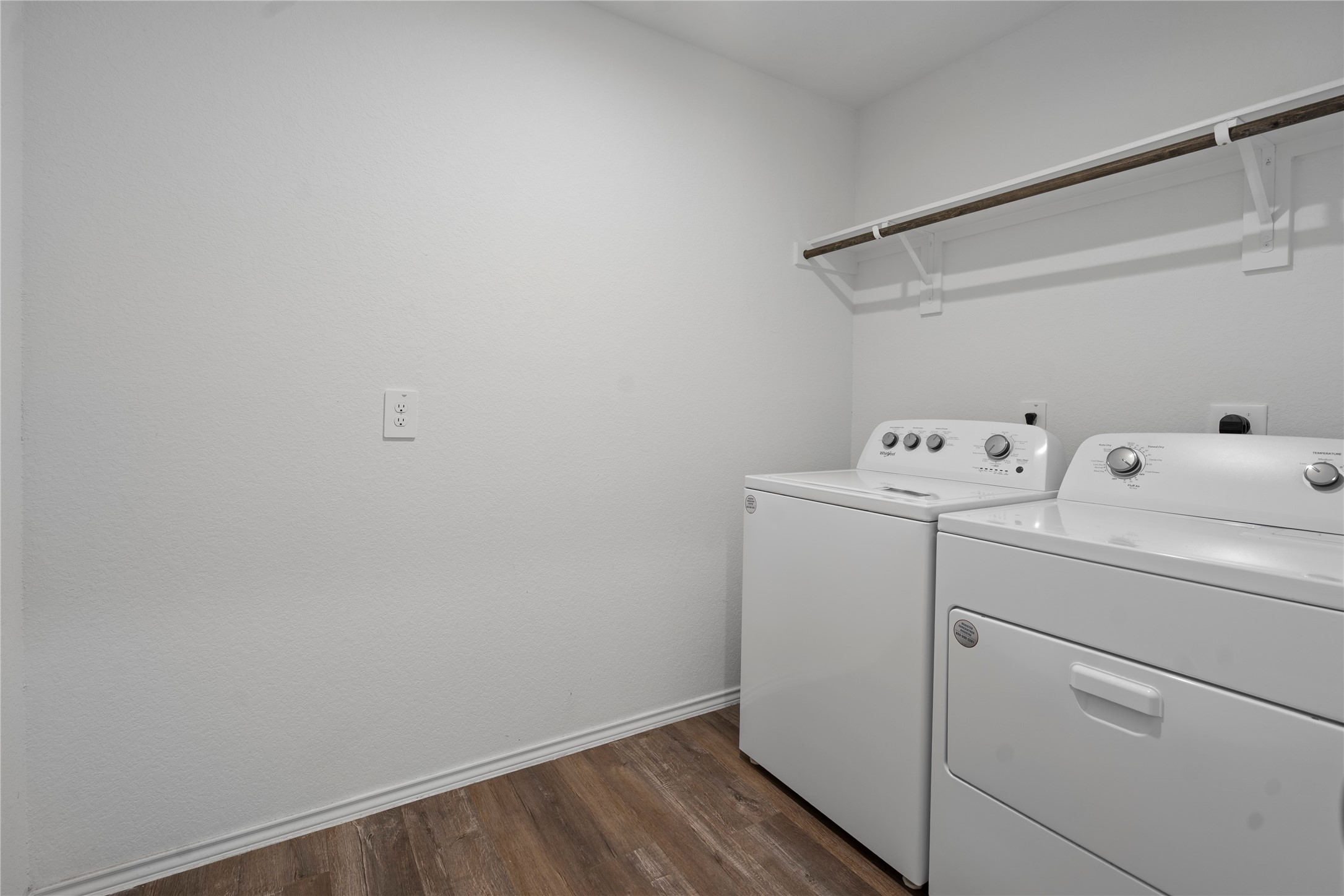 24737 Mountain Tree Drive Property Photo 20