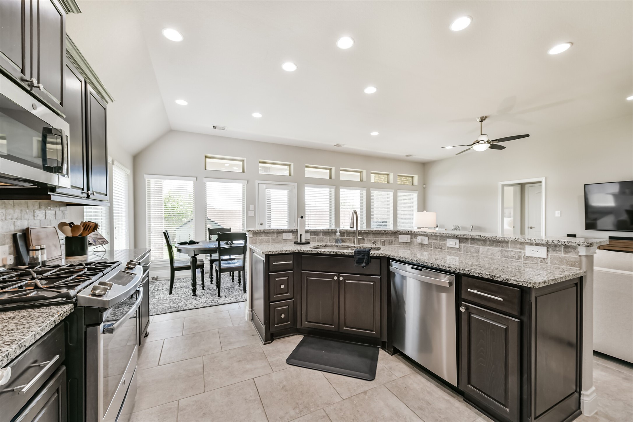 13622 Canyon Ranch Drive Drive Property Photo 17