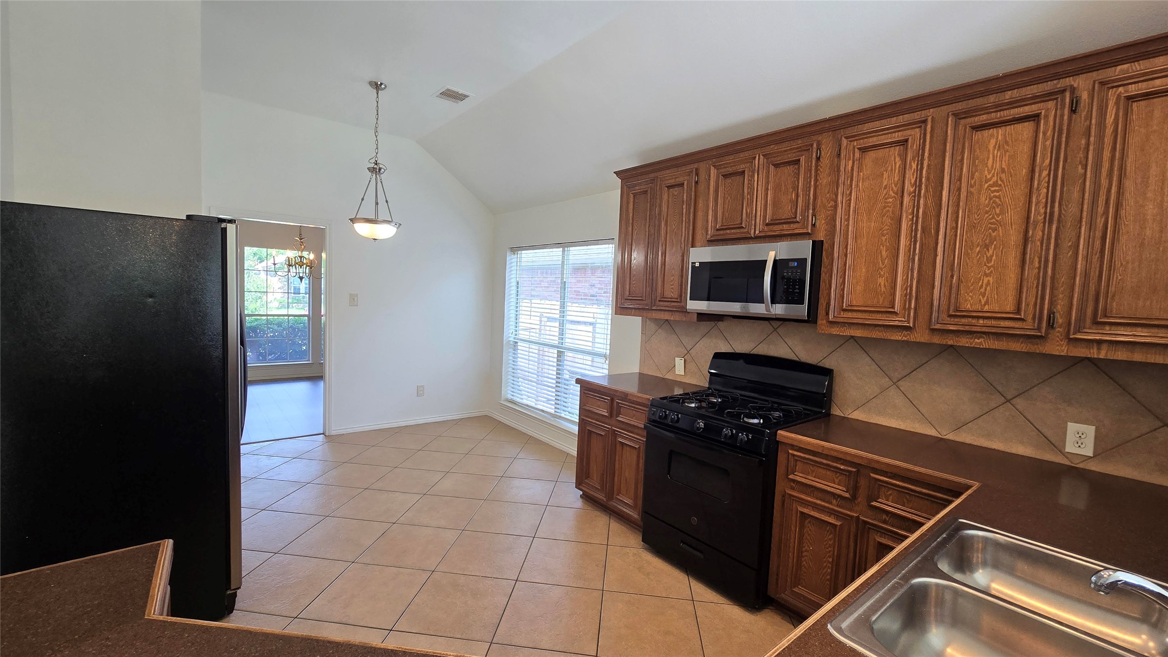 14119 Englewood Park Lane Property Photo 10