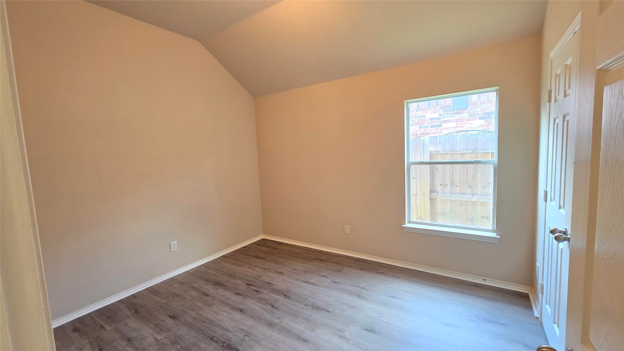 14119 Englewood Park Lane Property Photo 17