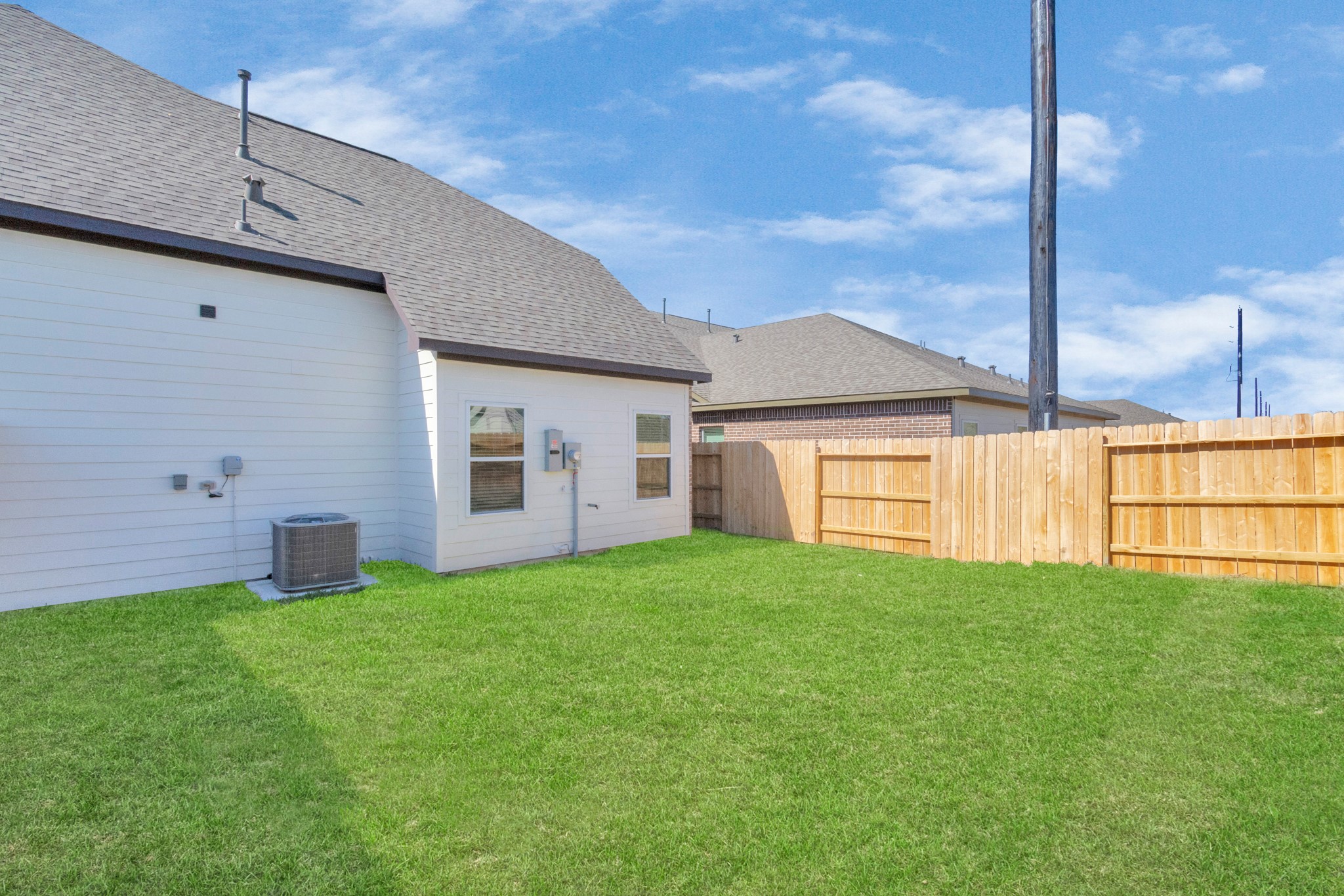 21003 Bay Village Drive B Property Photo 7