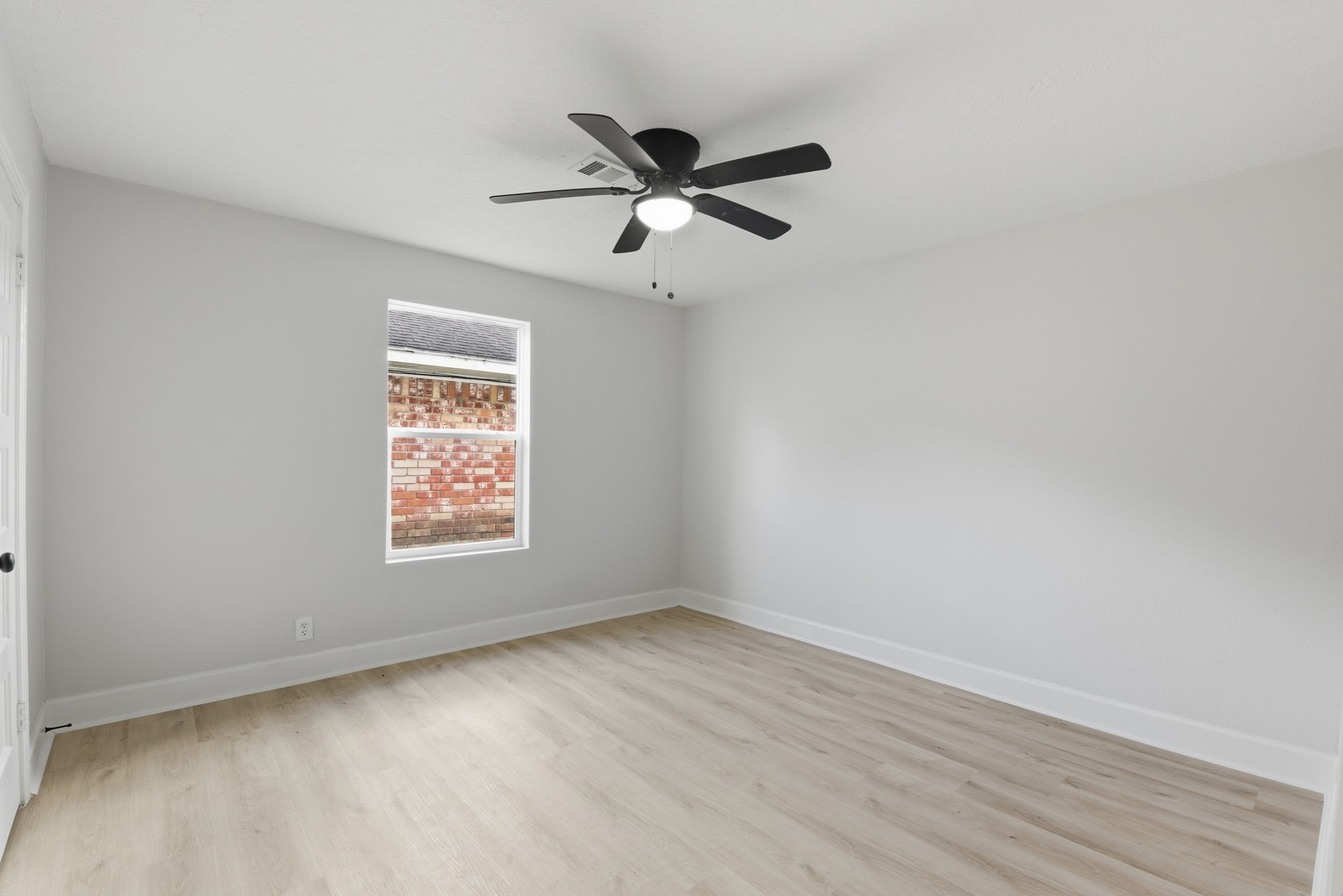 3411 Wentworth Street Property Photo 19