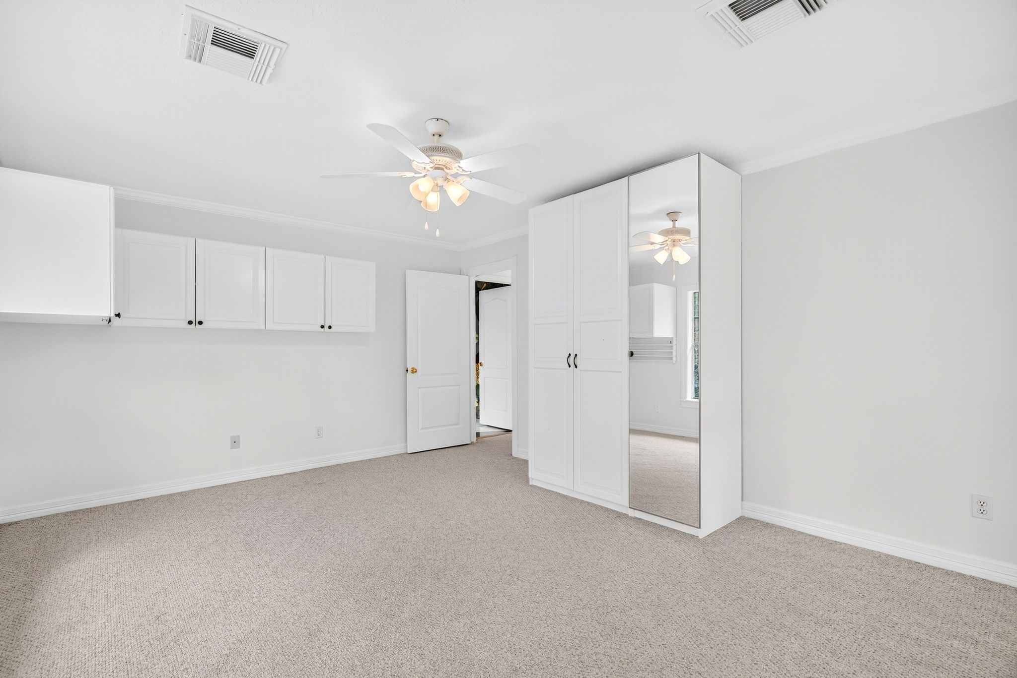1022 Pinewood Lane Property Photo 24