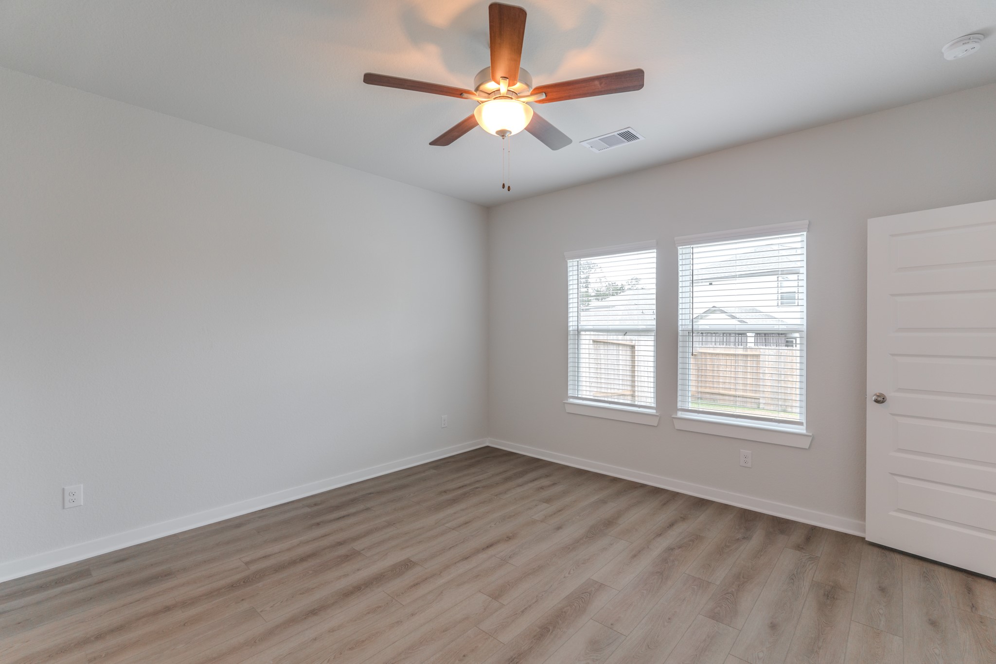 8555 Blueberry Ash Street Property Photo 16