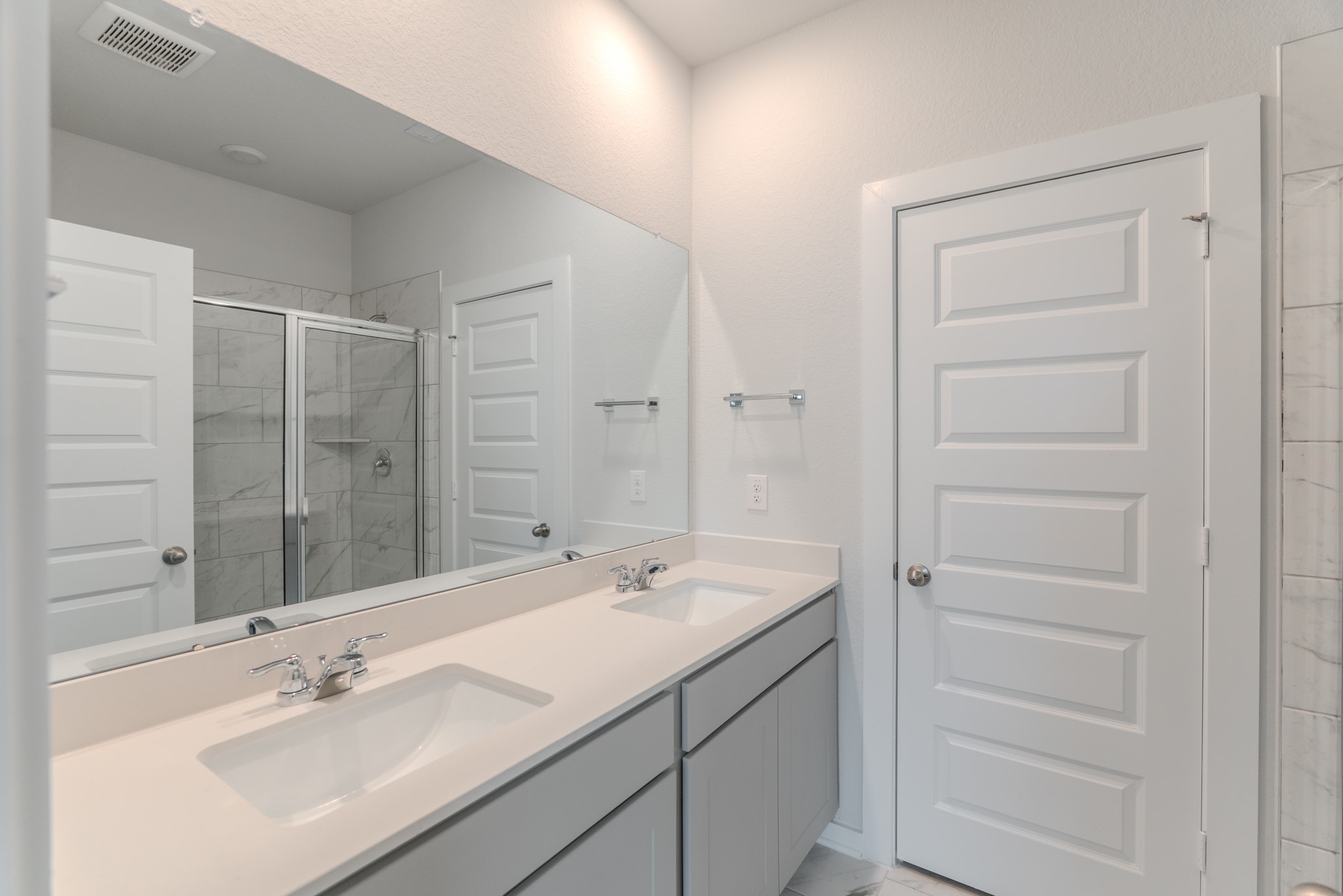 8555 Blueberry Ash Street Property Photo 17