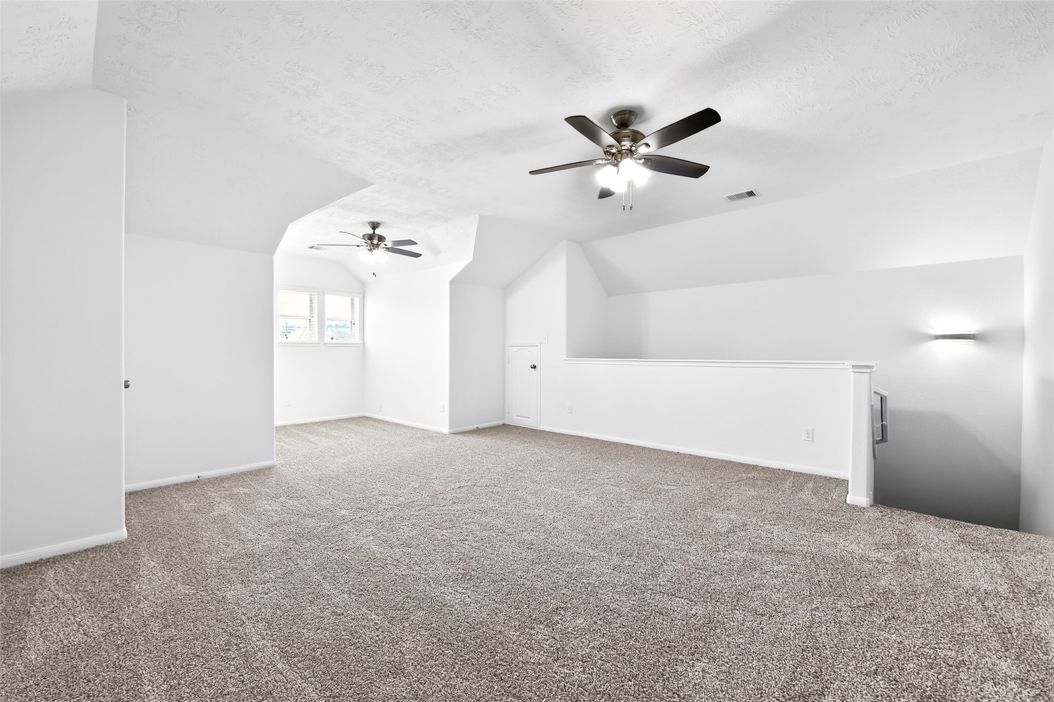 2203 Summit Pass Lane Property Photo 34