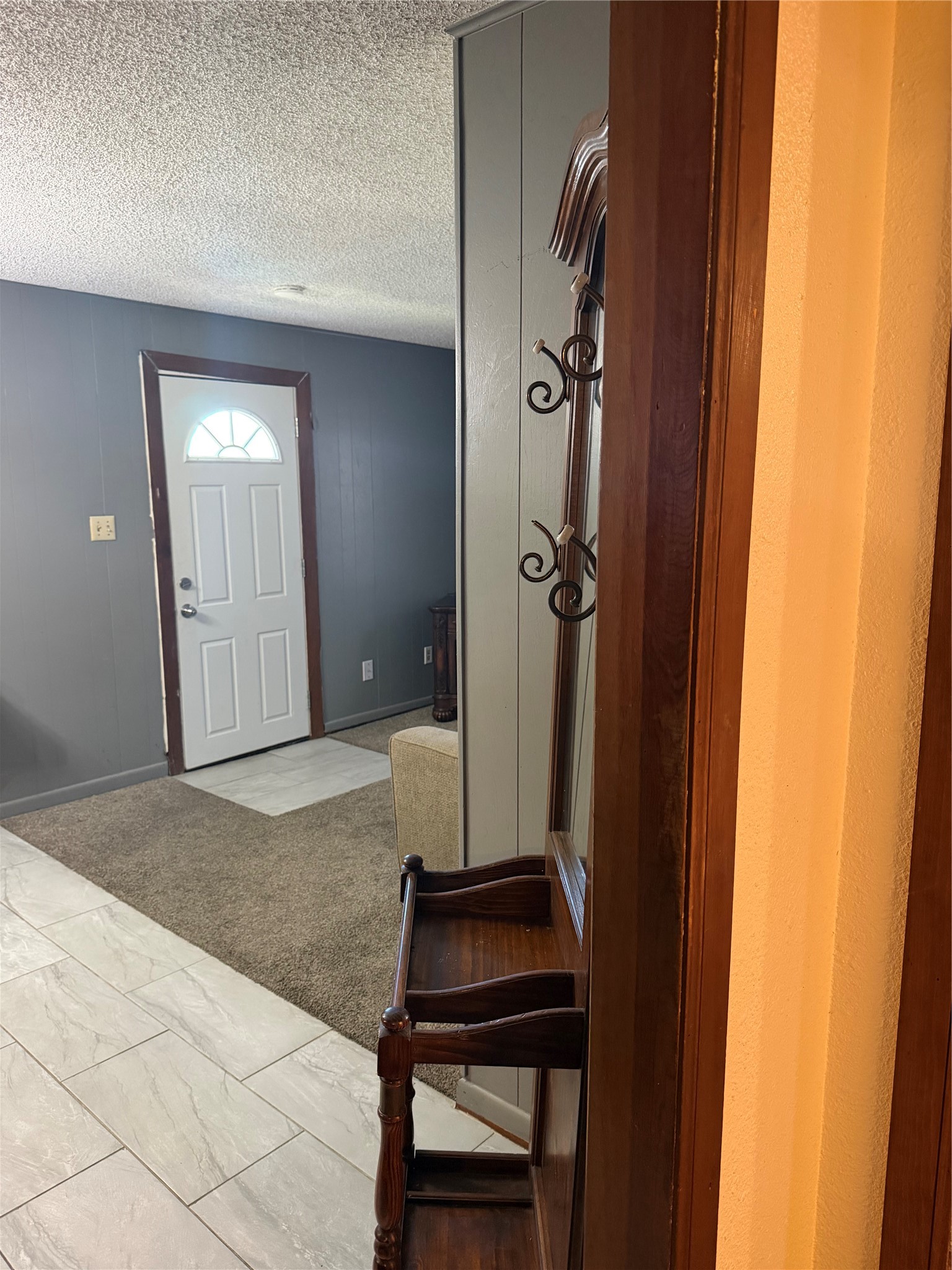 5727 Weaver Road B Property Photo 4